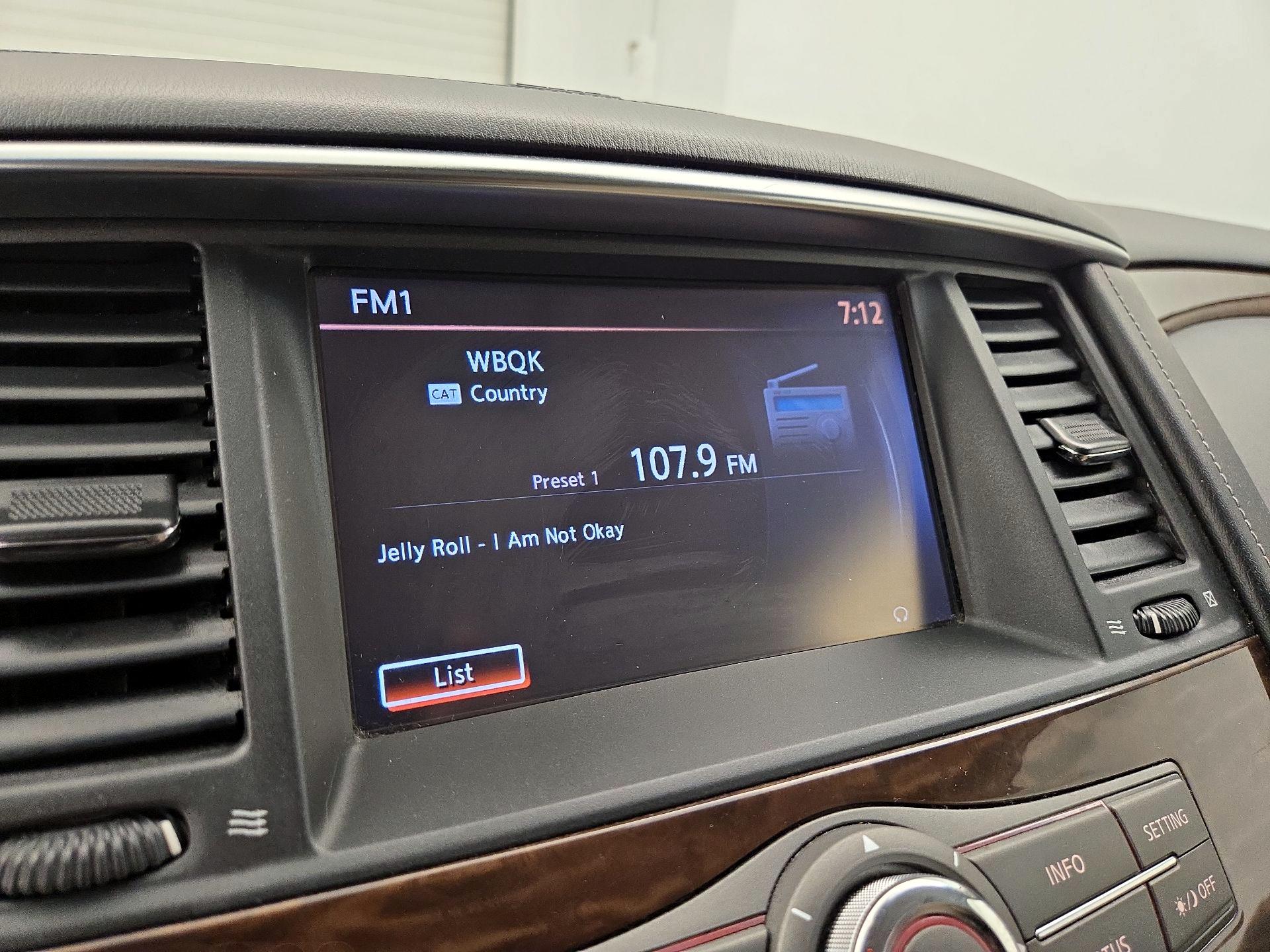 Thumbnail: 2017 Nissan Armada - 16