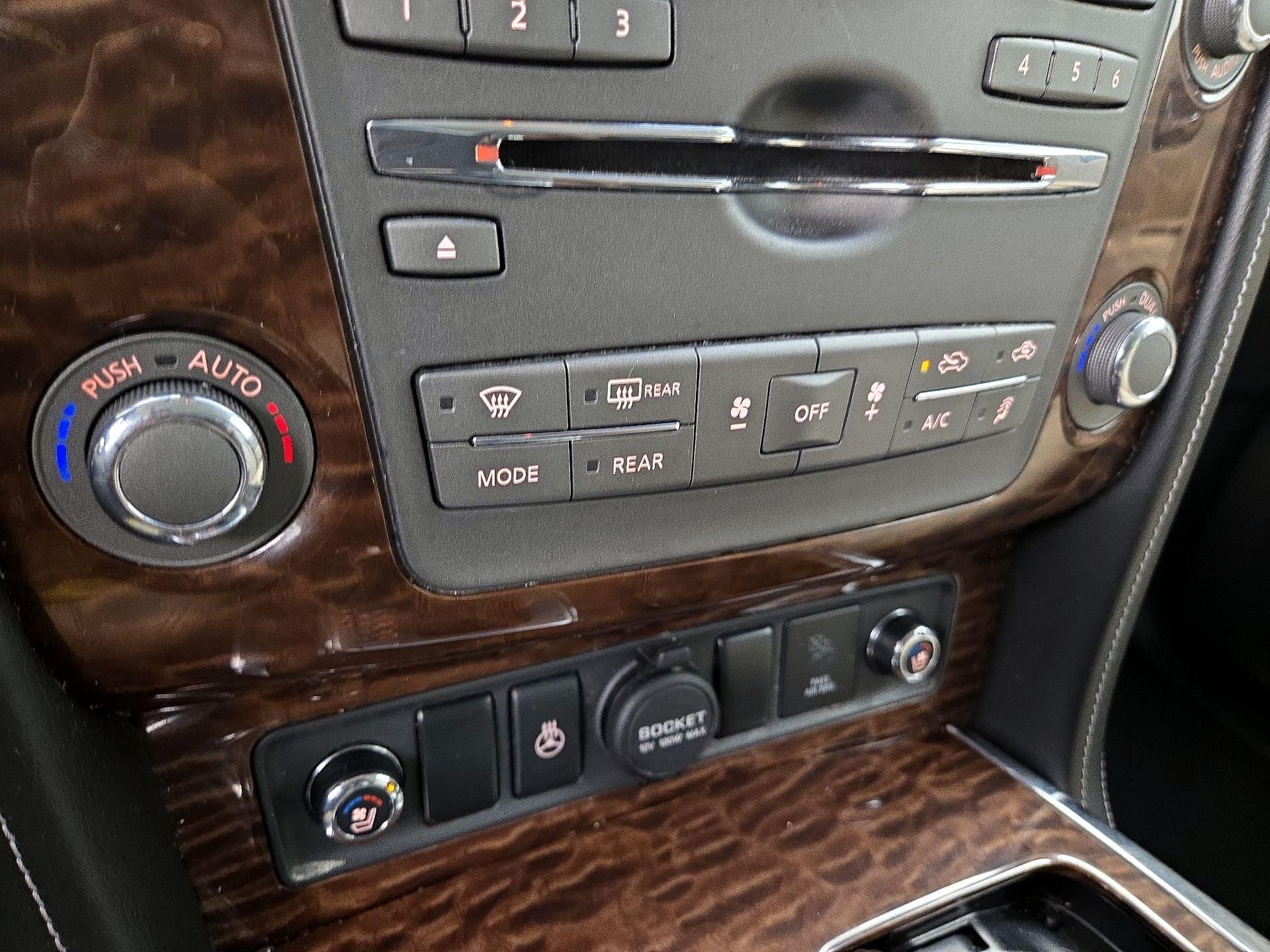 Thumbnail: 2017 Nissan Armada - 17