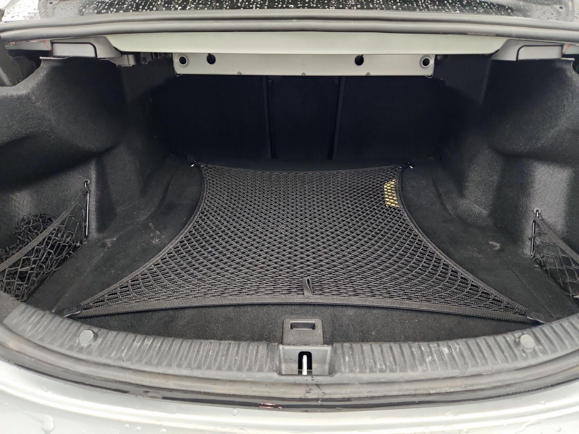 Thumbnail: 2015 Mercedes-Benz C-Class - 20