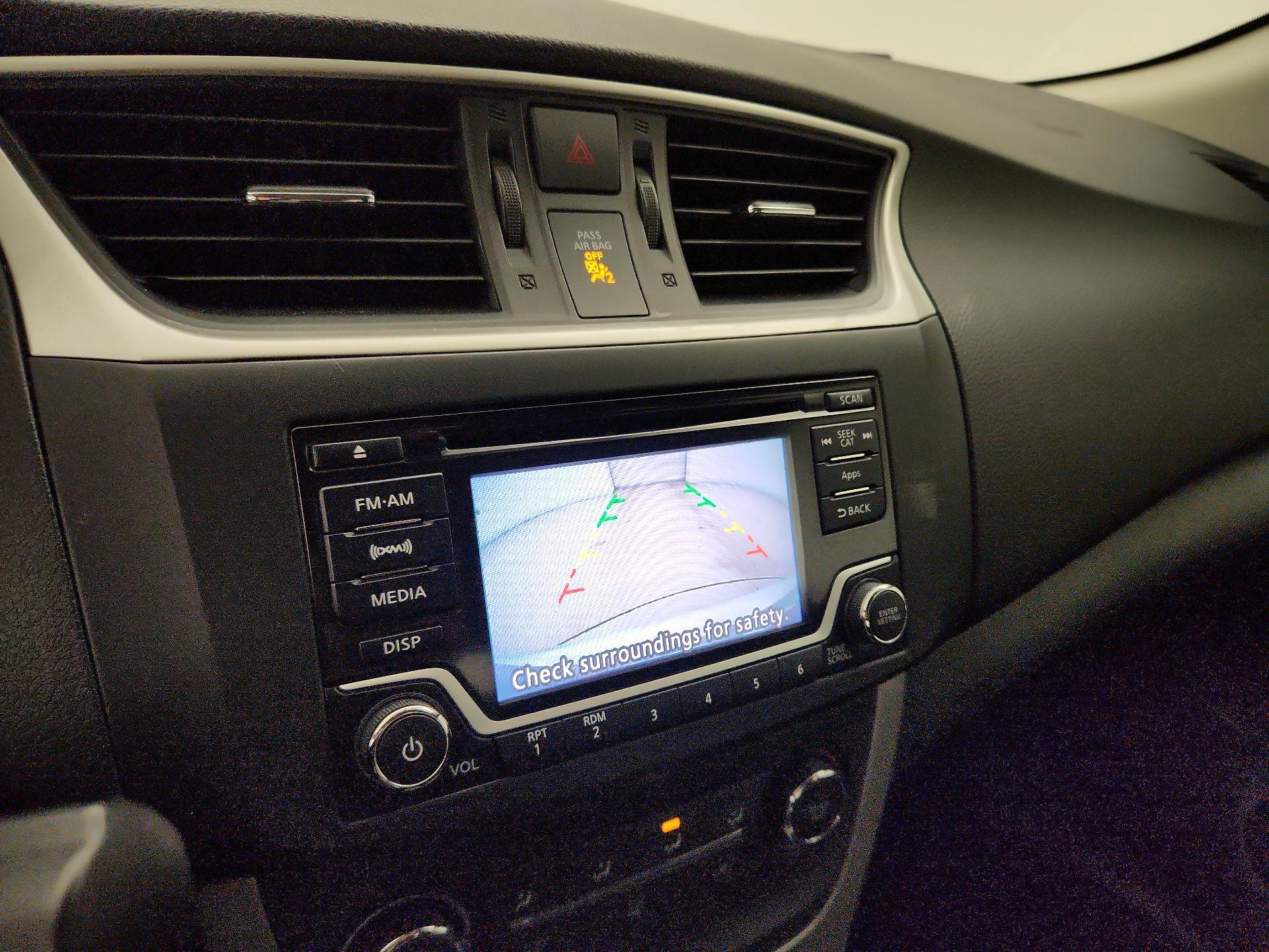 Thumbnail: 2015 Nissan Sentra - 14