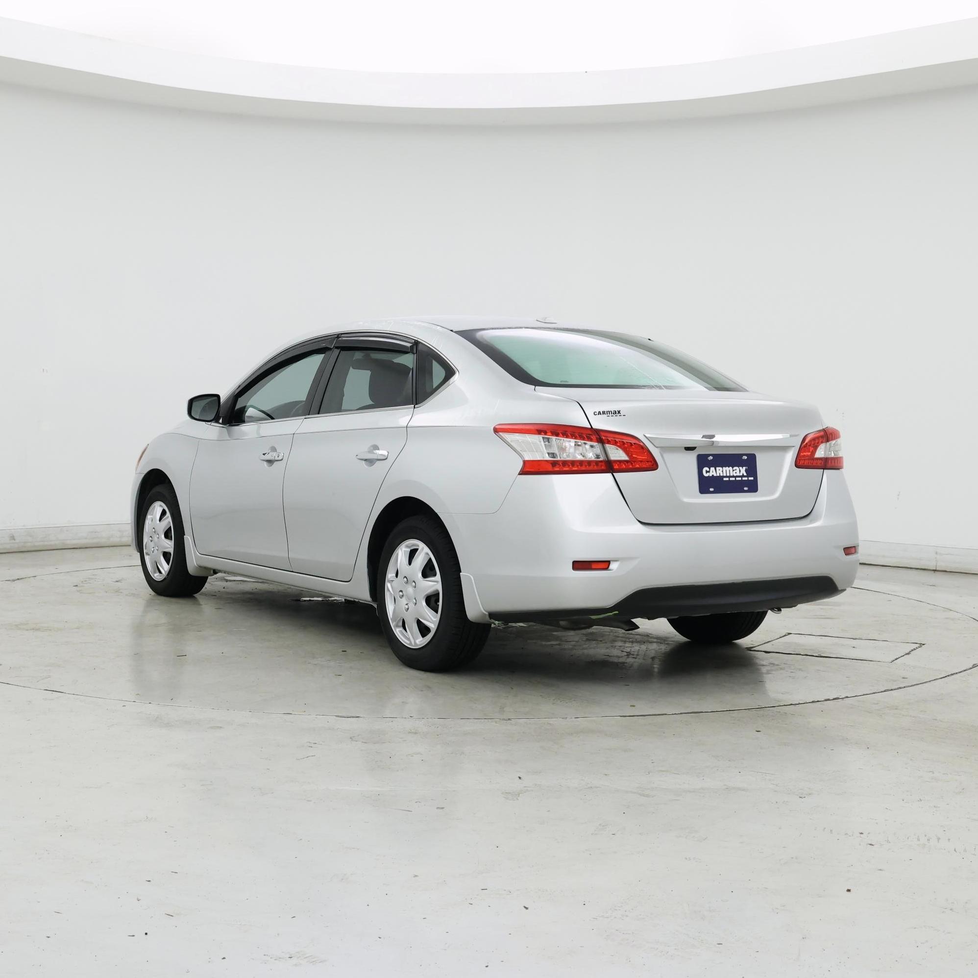 Thumbnail: 2015 Nissan Sentra - 2