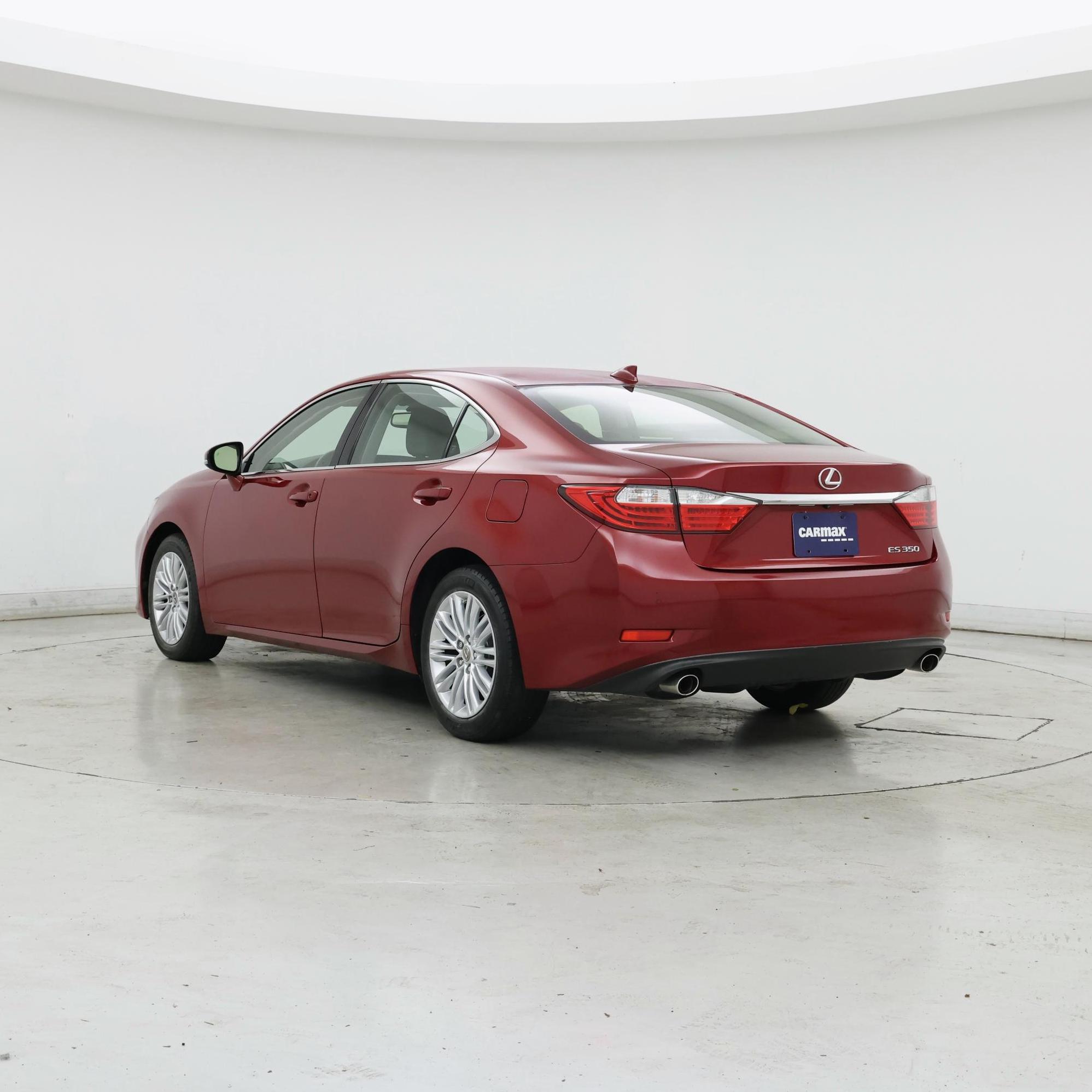 Thumbnail: 2015 Lexus ES - 2