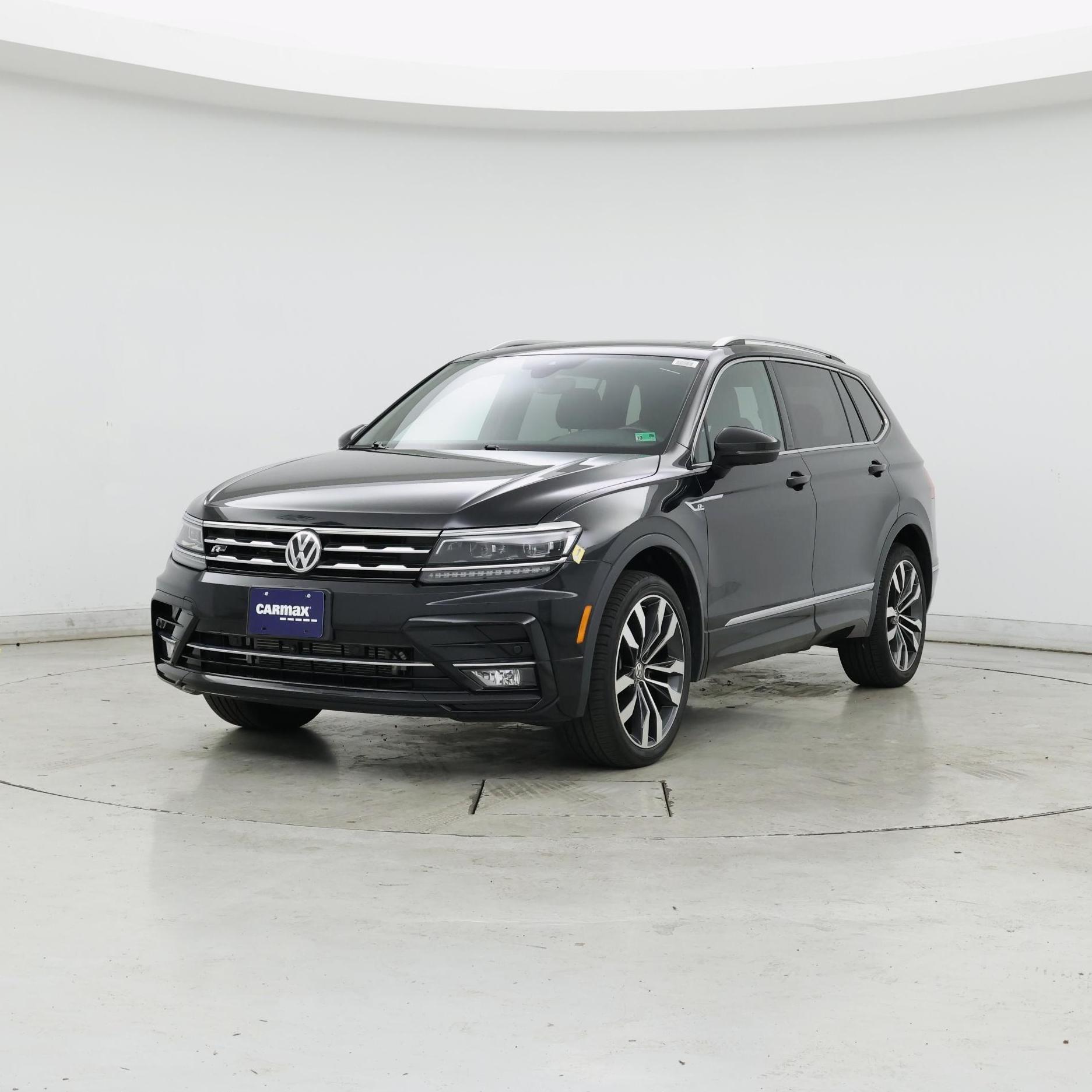 Thumbnail: 2021 Volkswagen Tiguan - 4