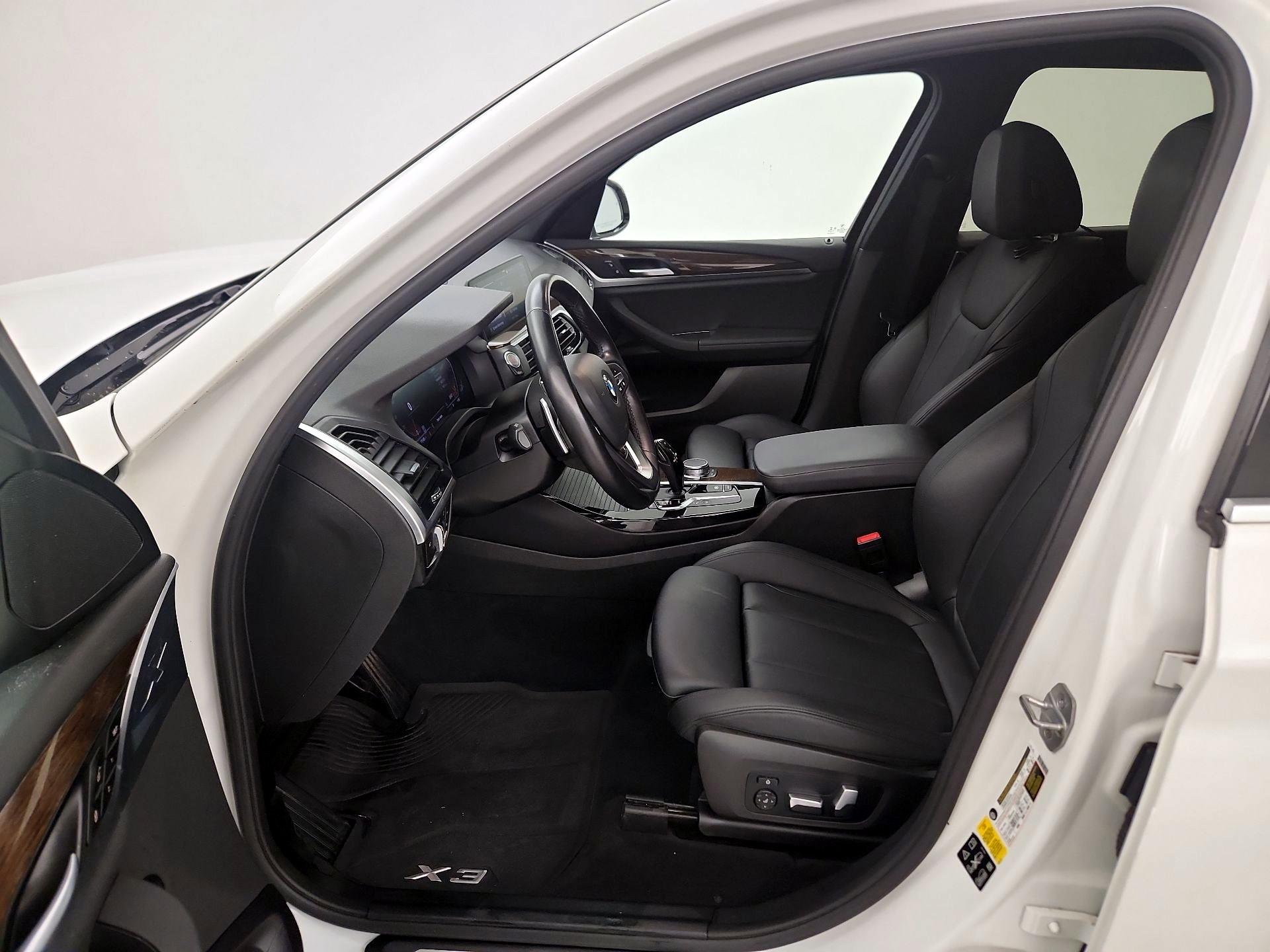 Thumbnail: 2020 BMW X3 - 11