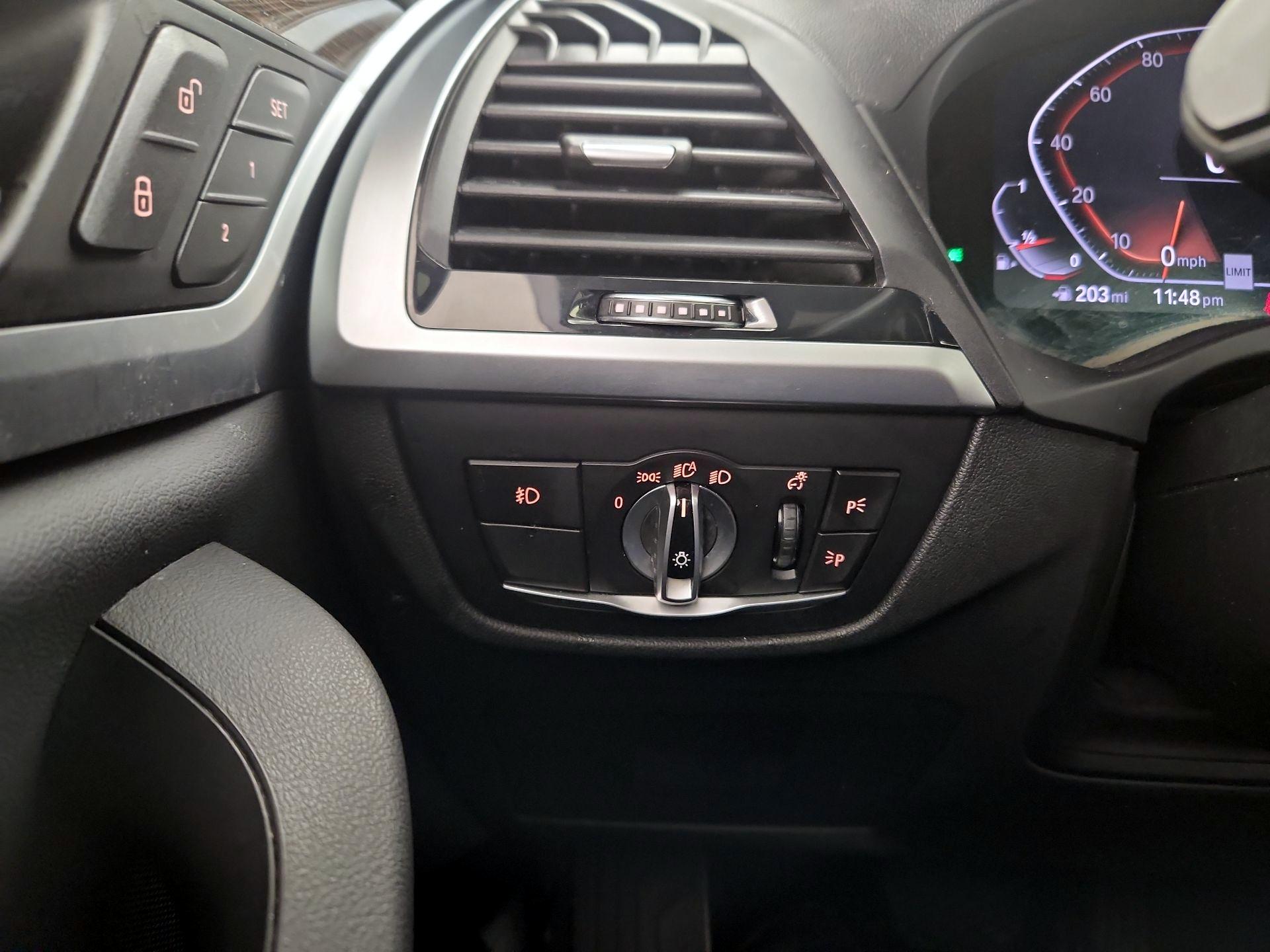 Thumbnail: 2020 BMW X3 - 13