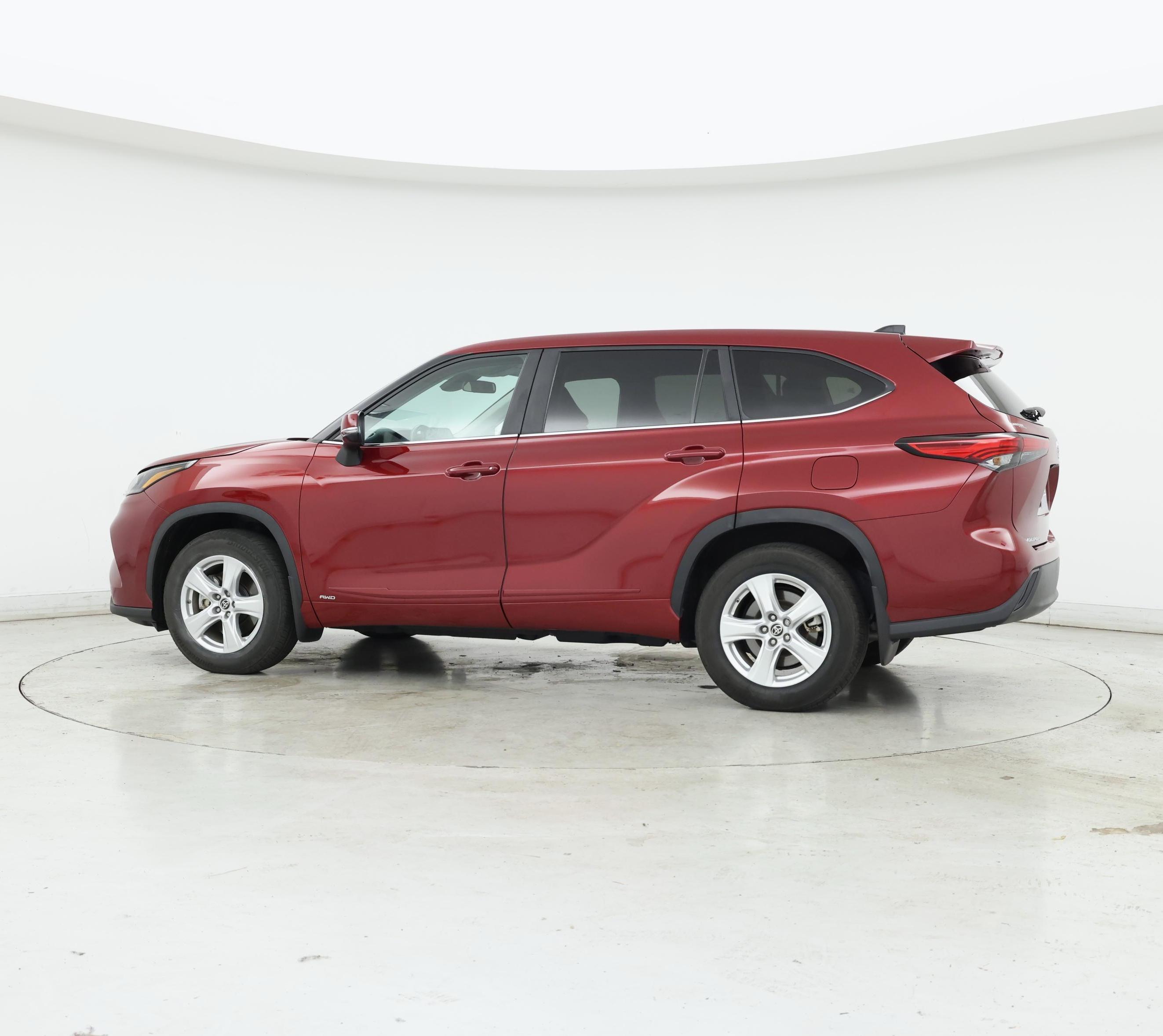 Thumbnail: 2023 Toyota Highlander - 6