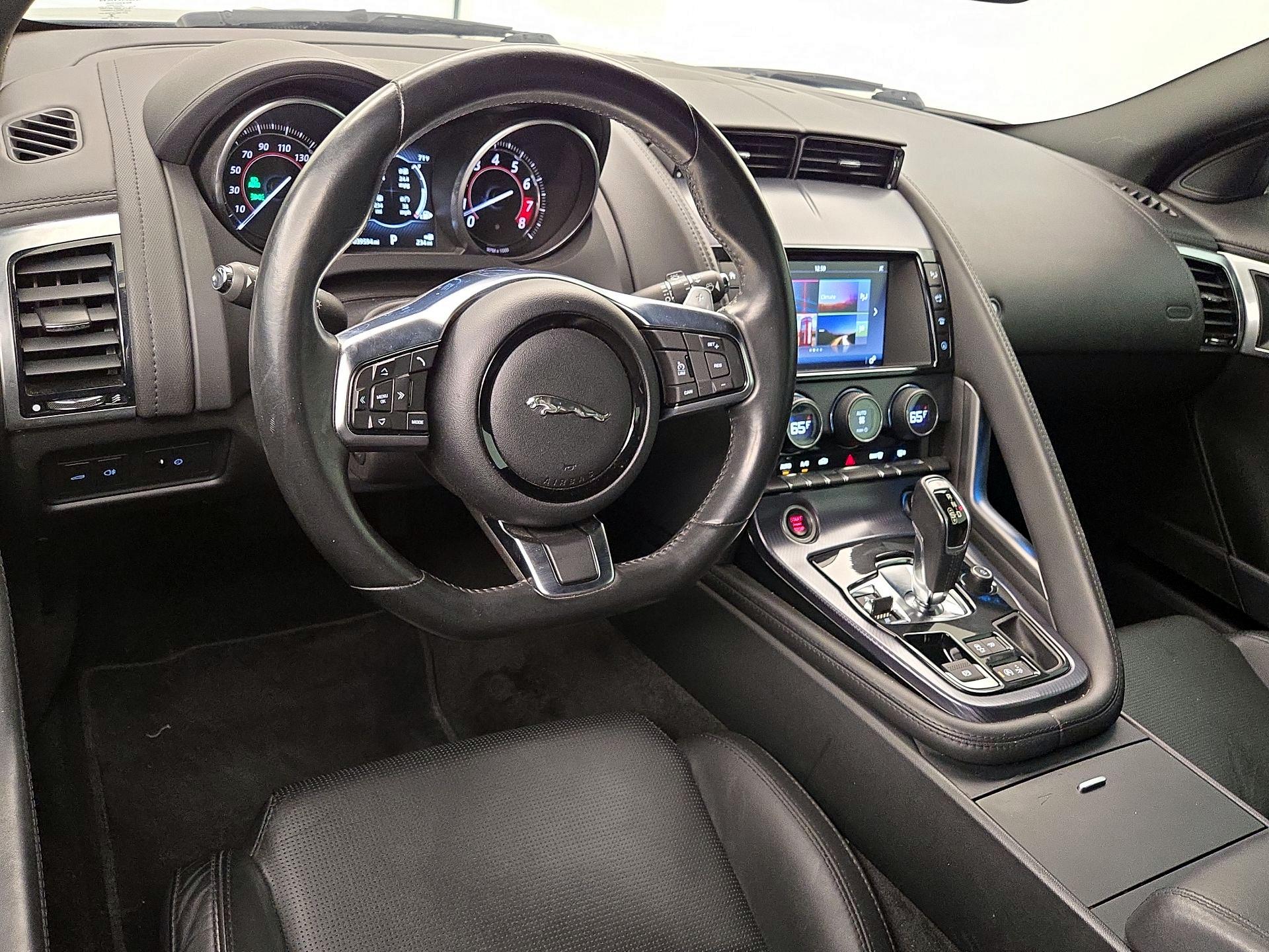 Thumbnail: 2018 Jaguar F-Type - 9