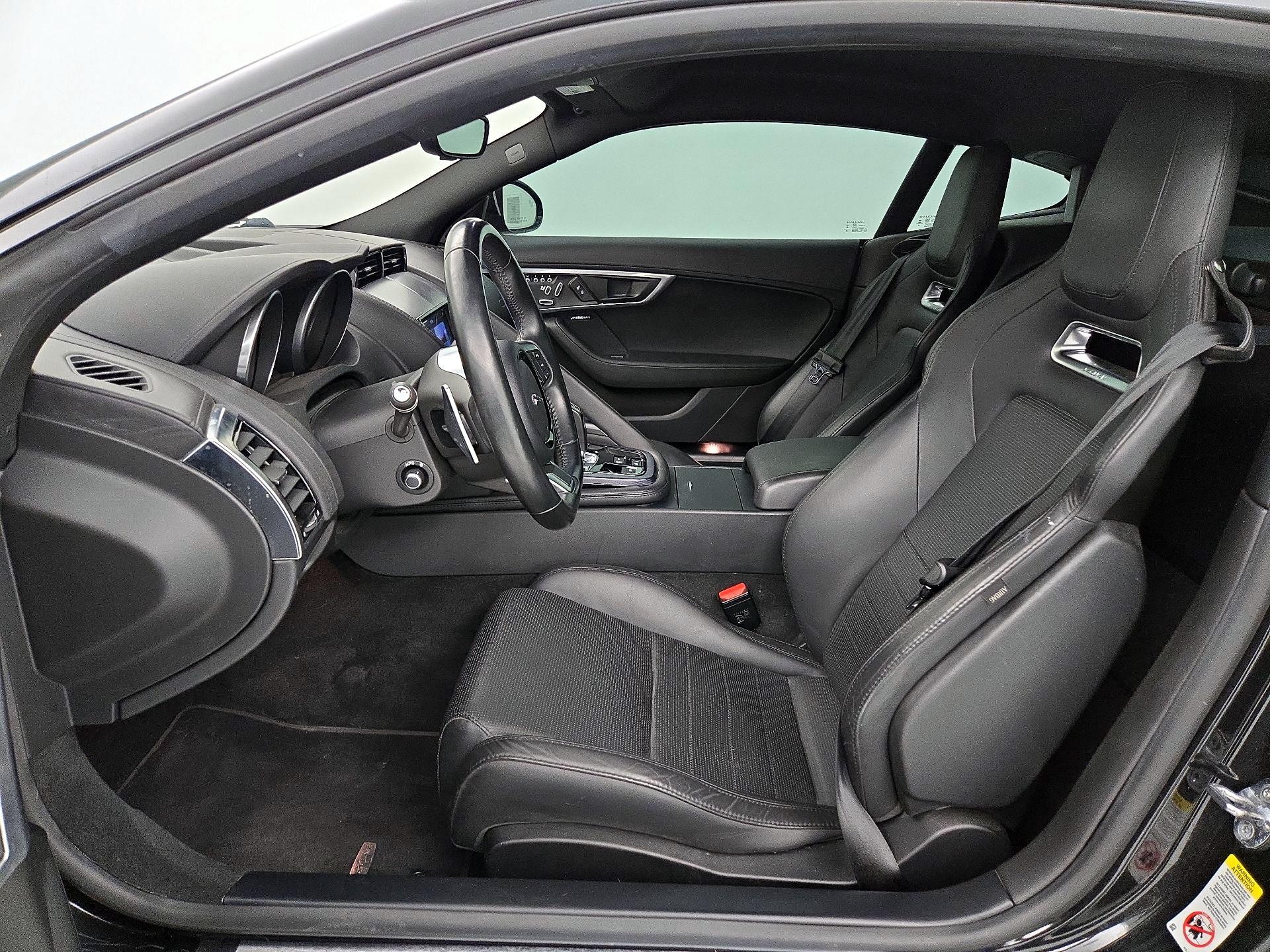 Thumbnail: 2018 Jaguar F-Type - 11