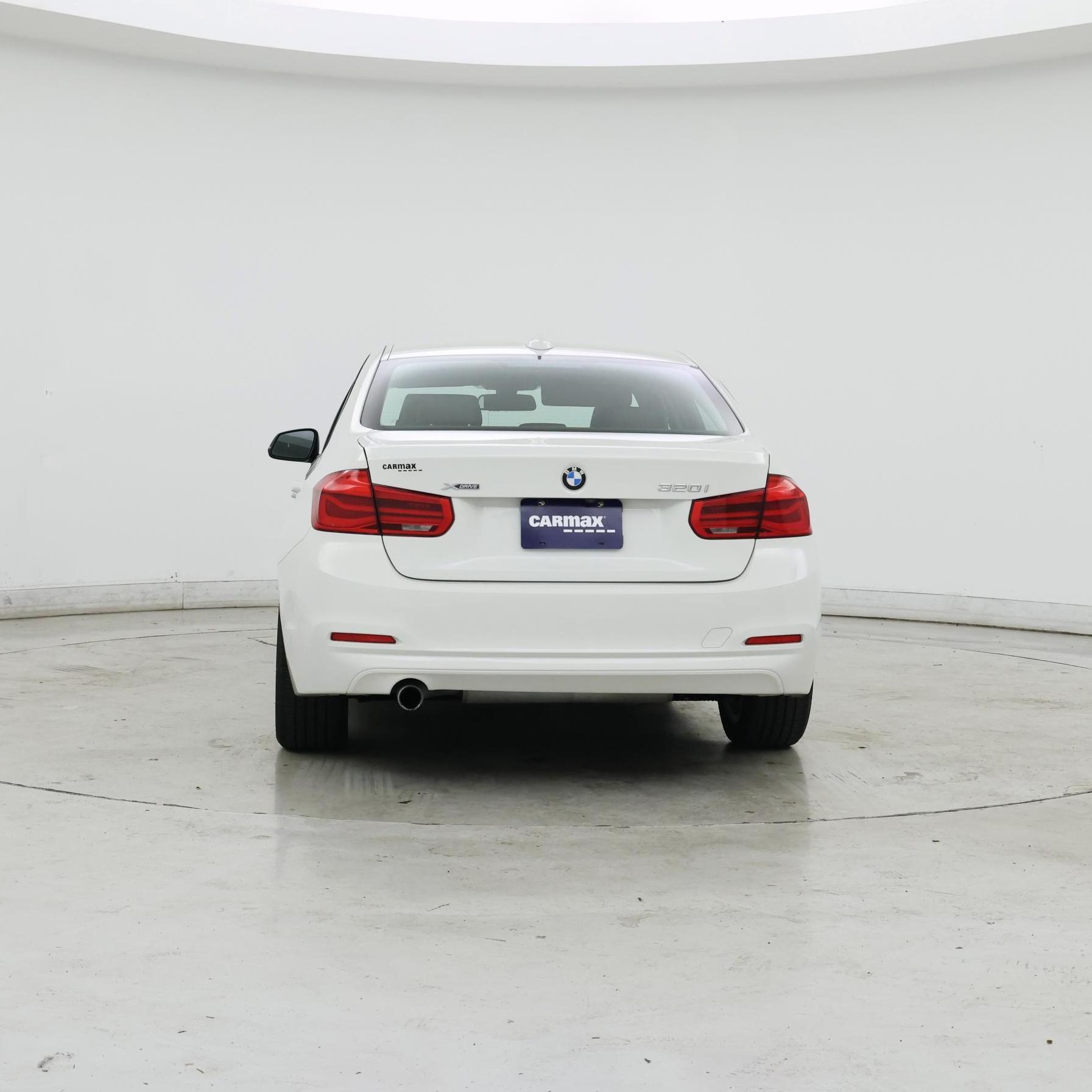 Thumbnail: 2018 BMW 3 Series - 6