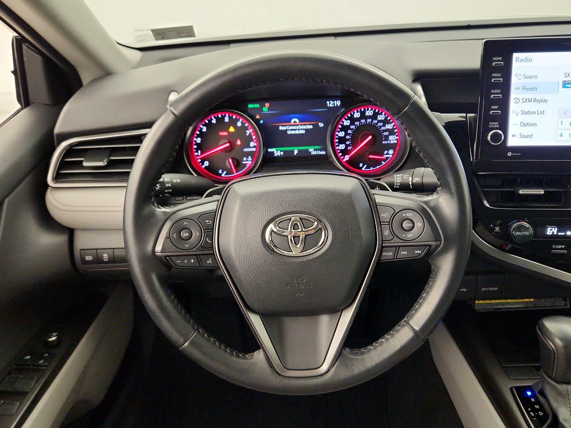 Thumbnail: 2021 Toyota Camry - 10