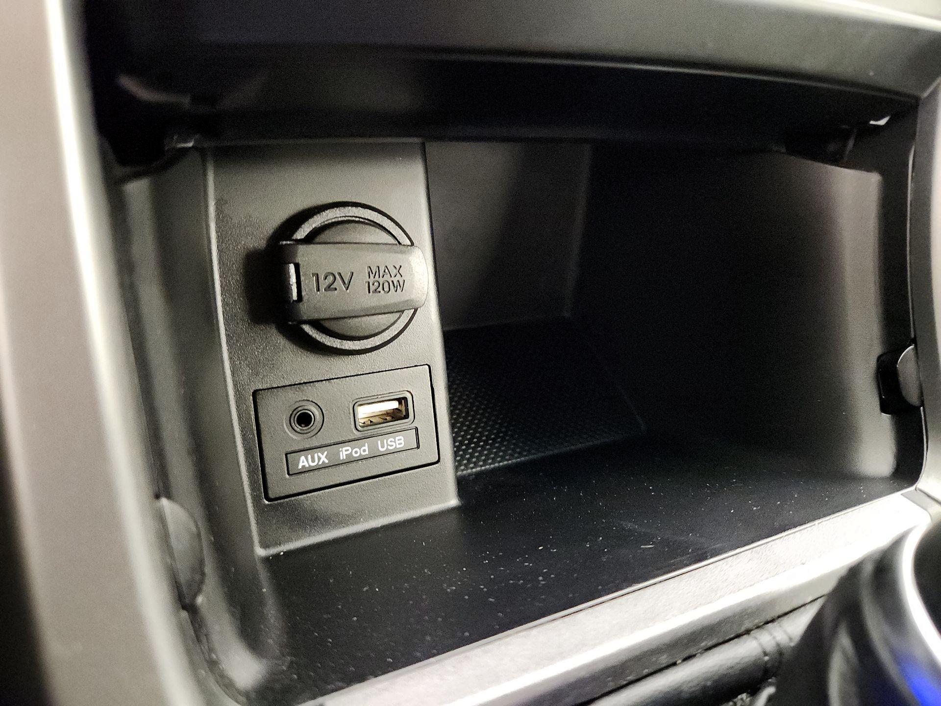 Thumbnail: 2016 Hyundai Elantra - 18