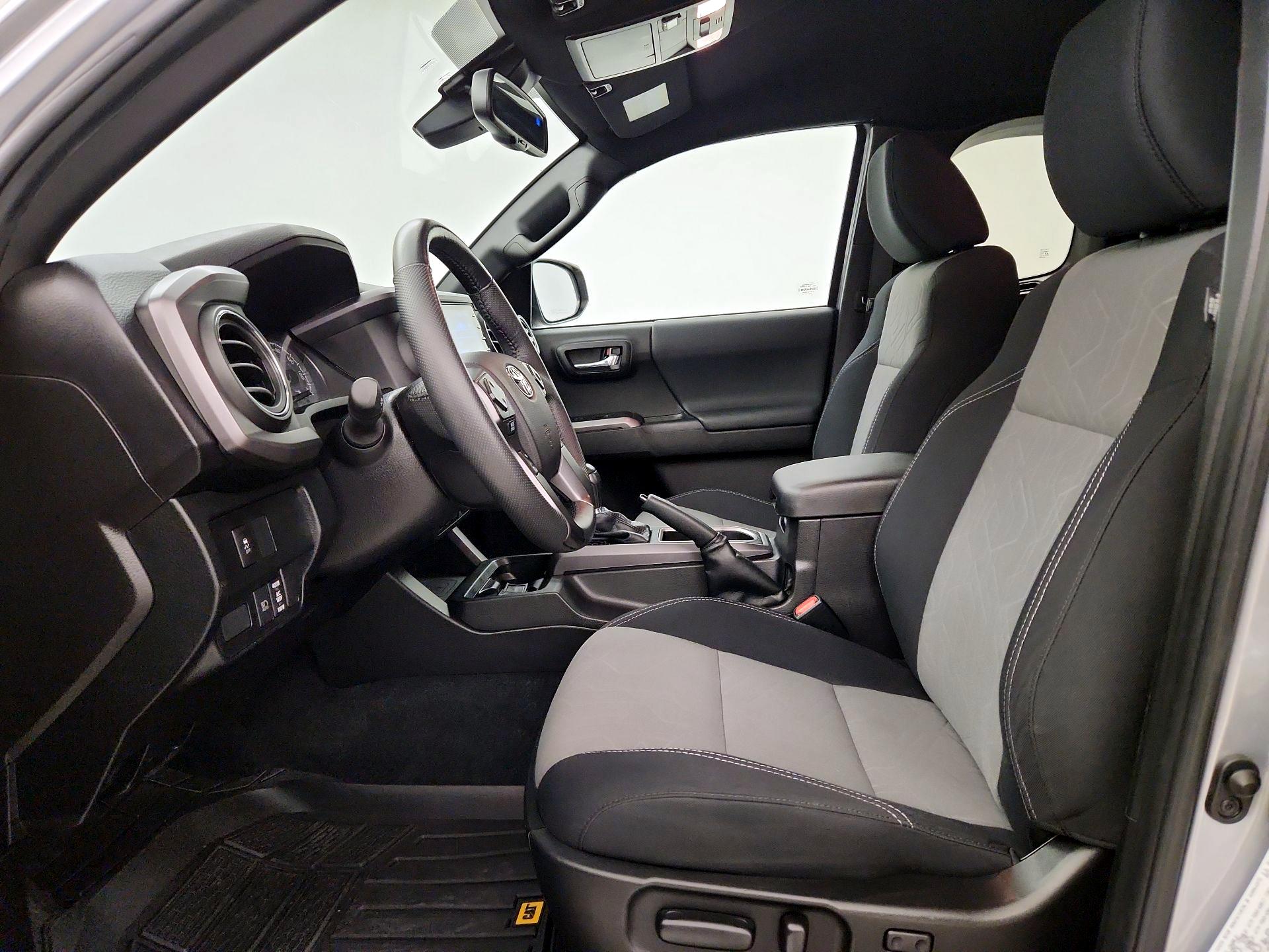 Thumbnail: 2021 Toyota Tacoma - 11