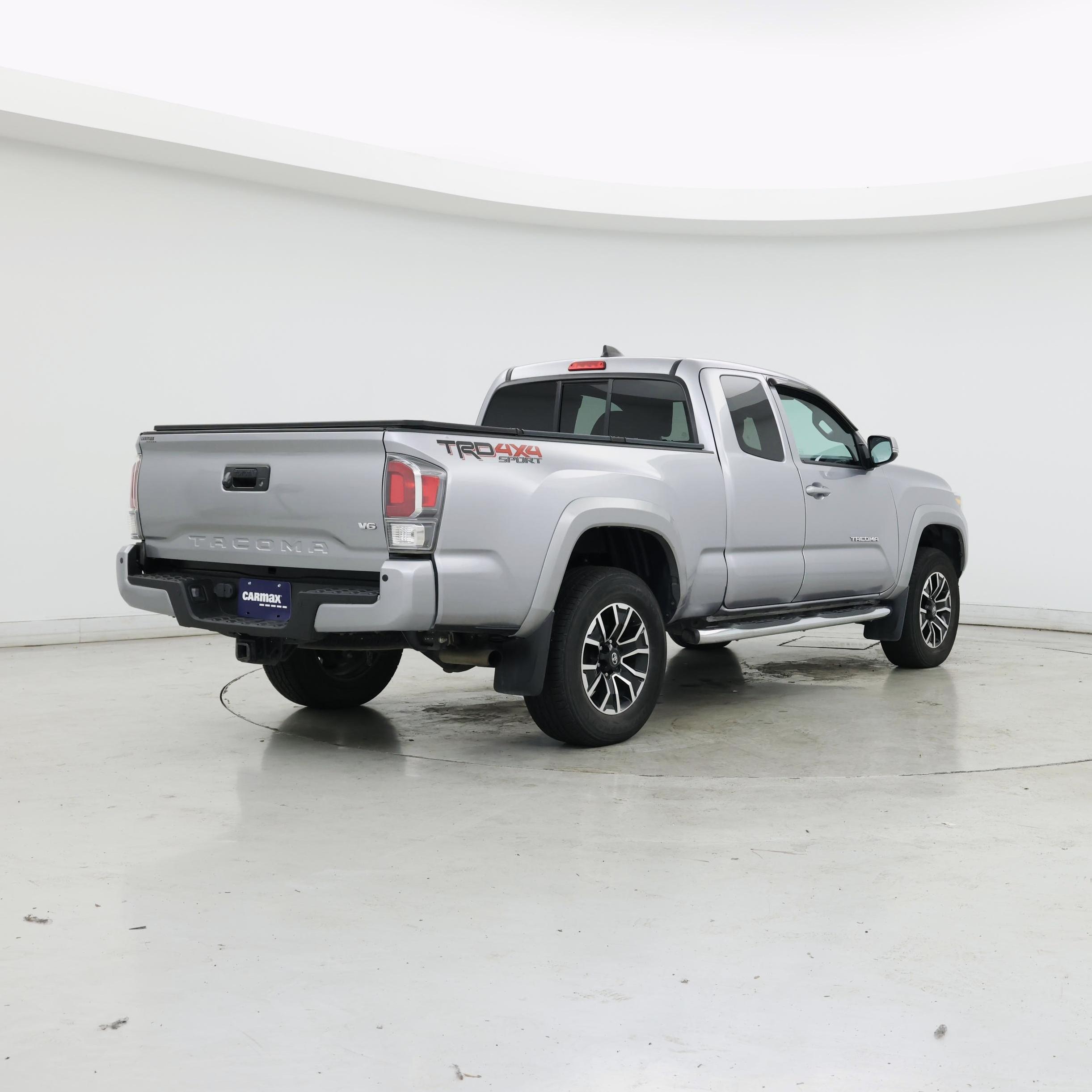 Thumbnail: 2021 Toyota Tacoma - 8