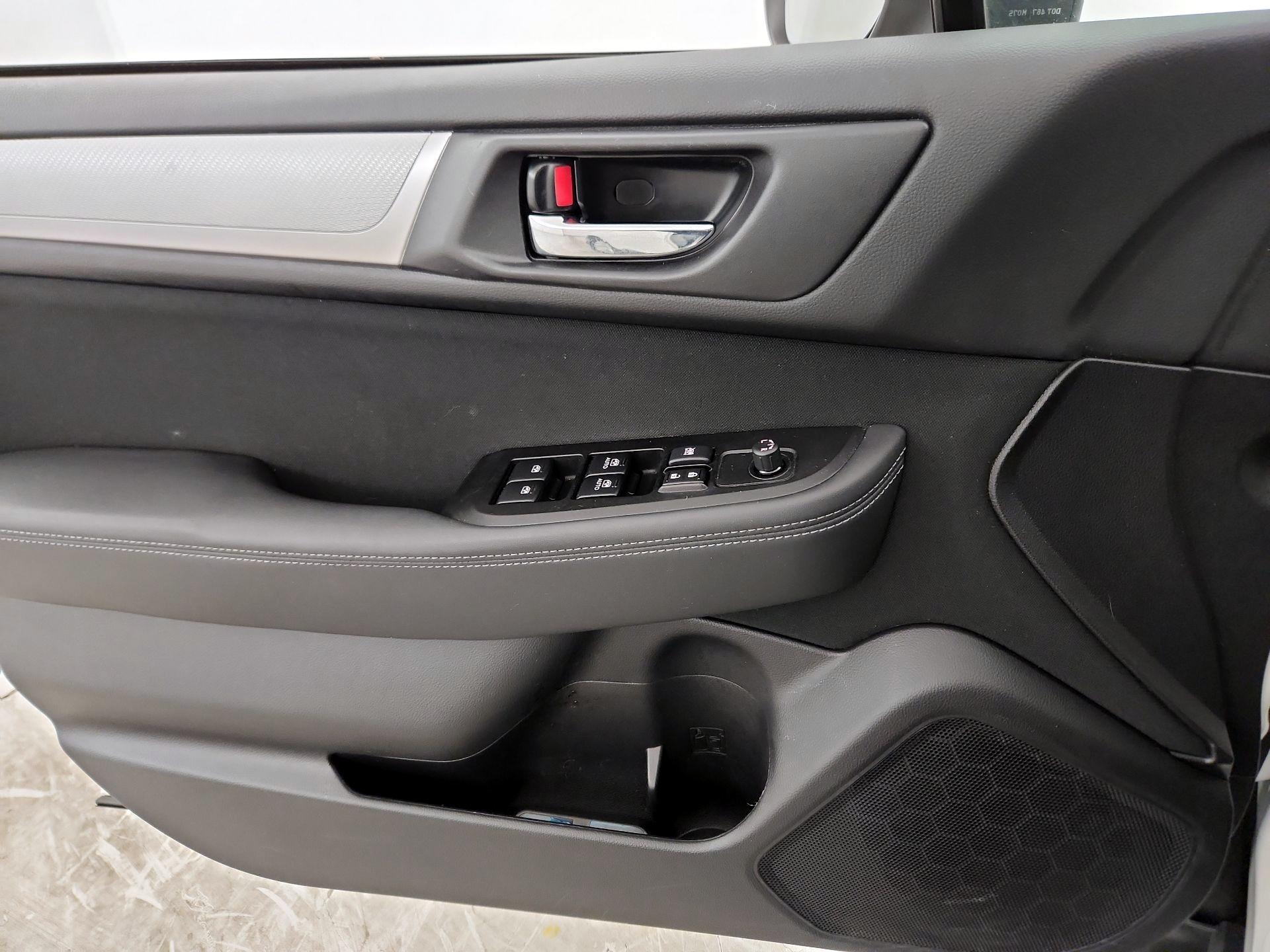 Thumbnail: 2018 Subaru Outback - 12