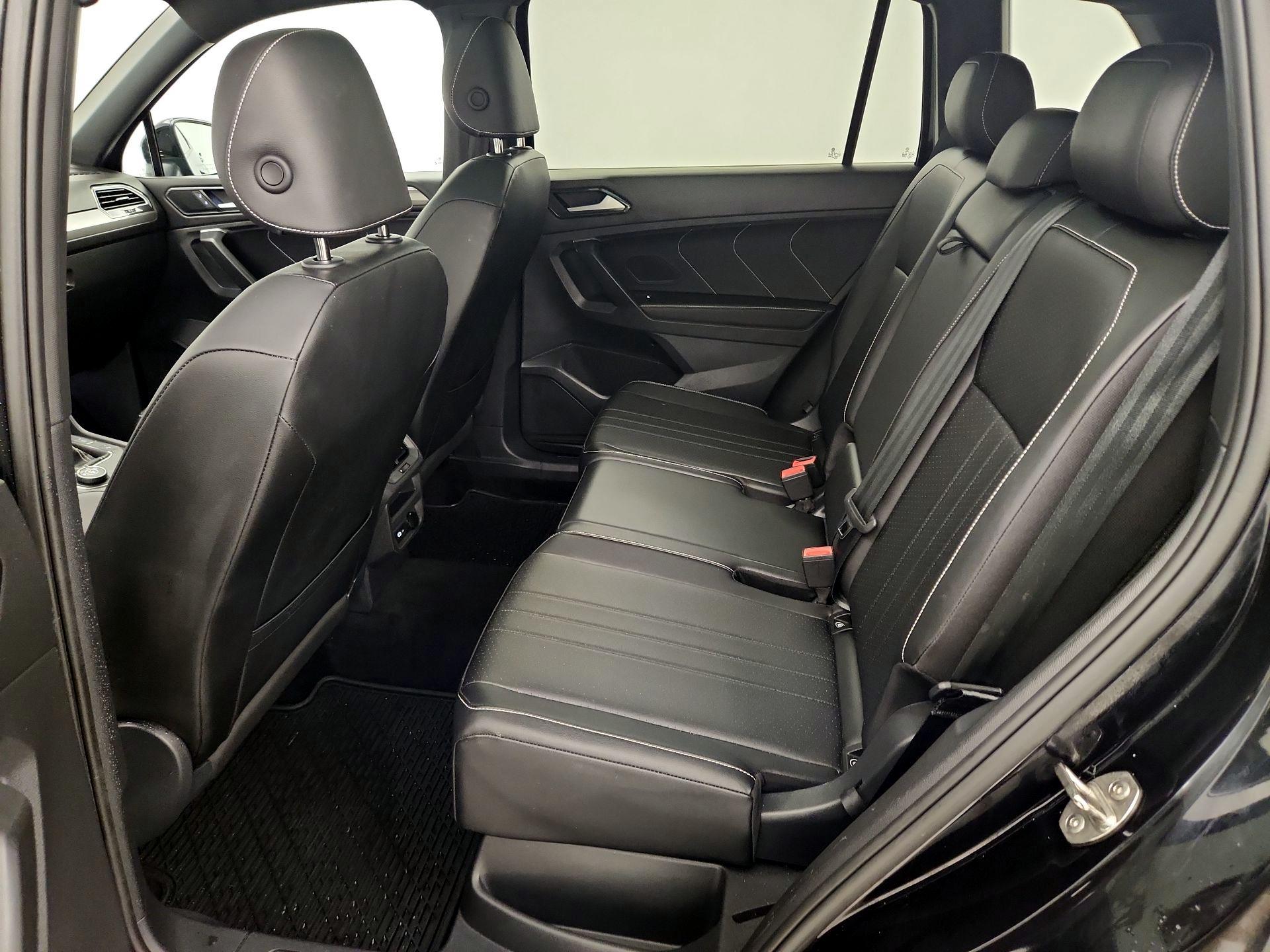 Thumbnail: 2024 Volkswagen Tiguan - 20