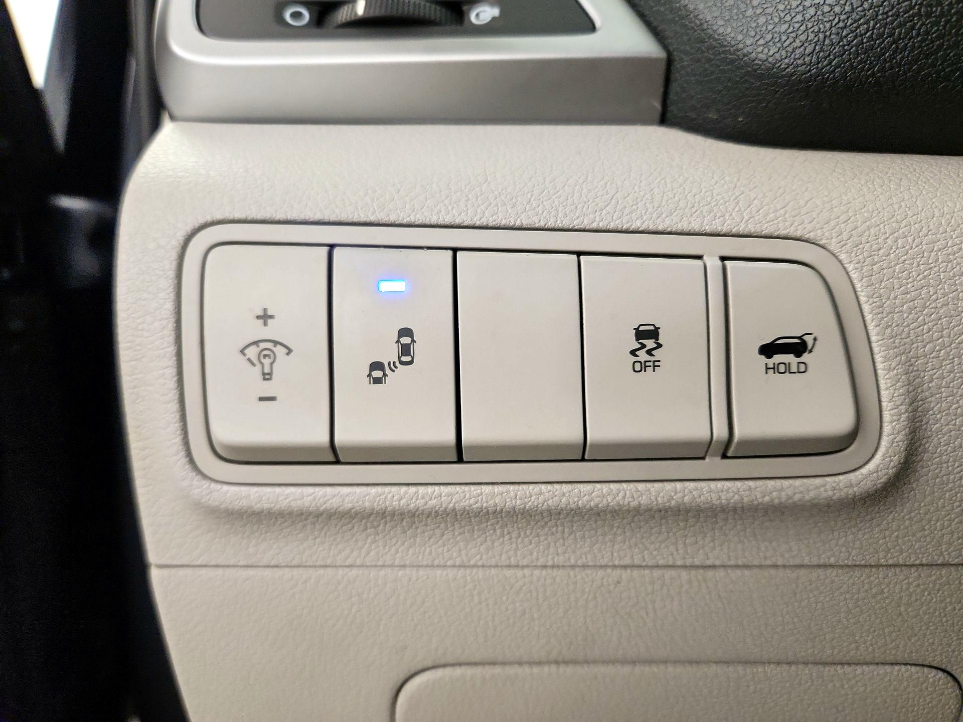 Thumbnail: 2018 Hyundai Tucson - 13