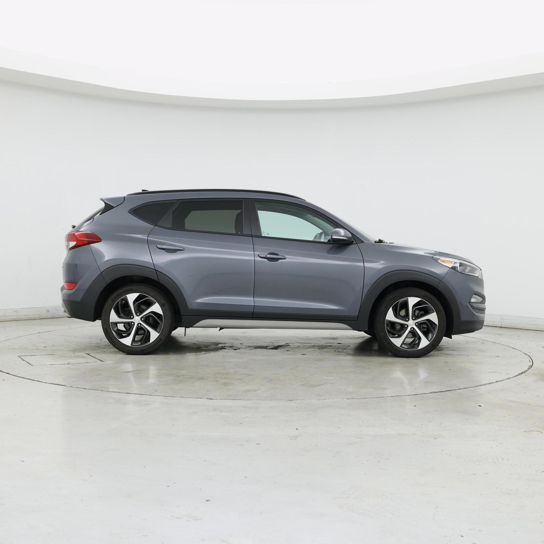 Thumbnail: 2018 Hyundai Tucson - 7