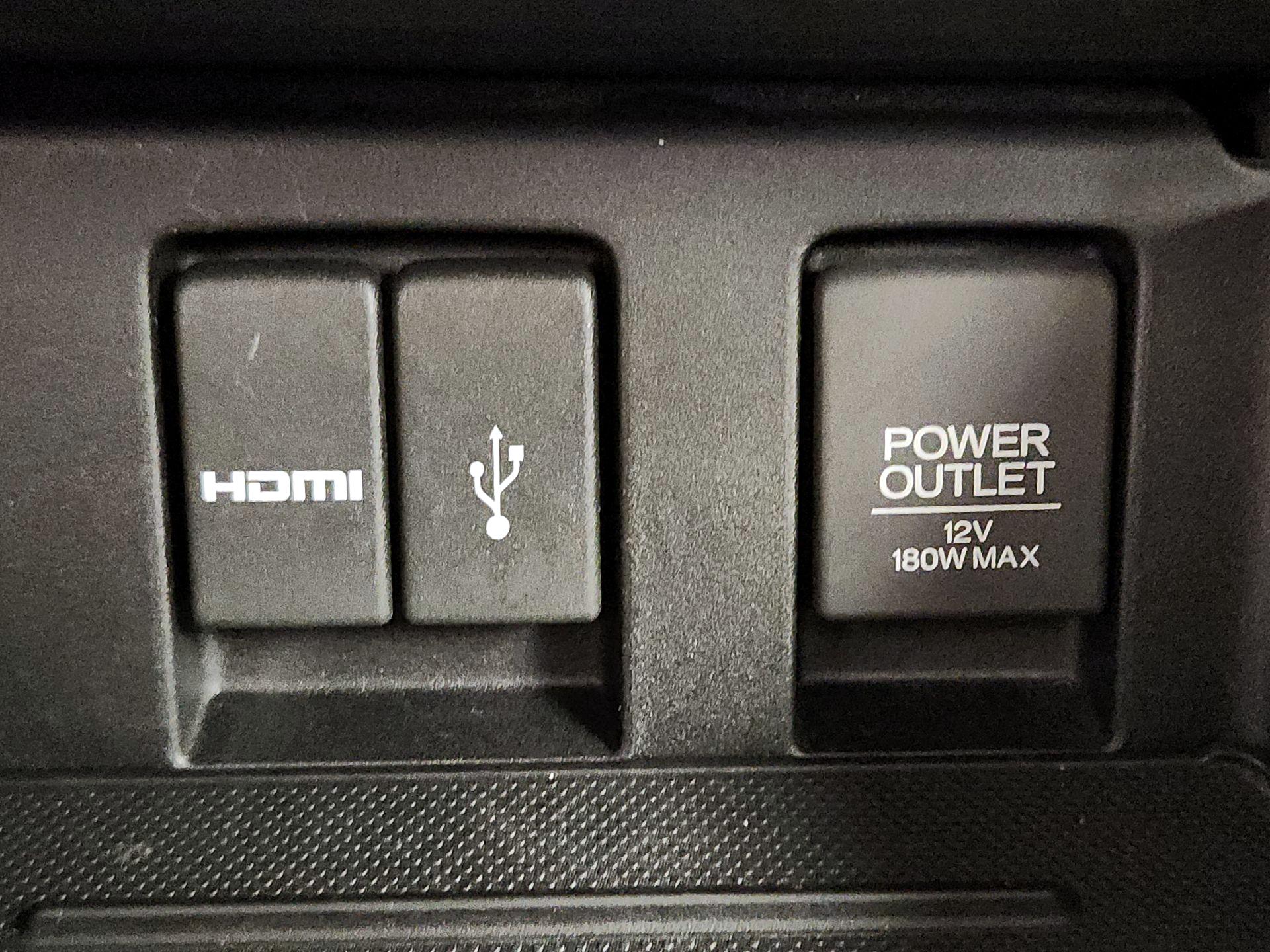 Thumbnail: 2015 Honda Civic - 18