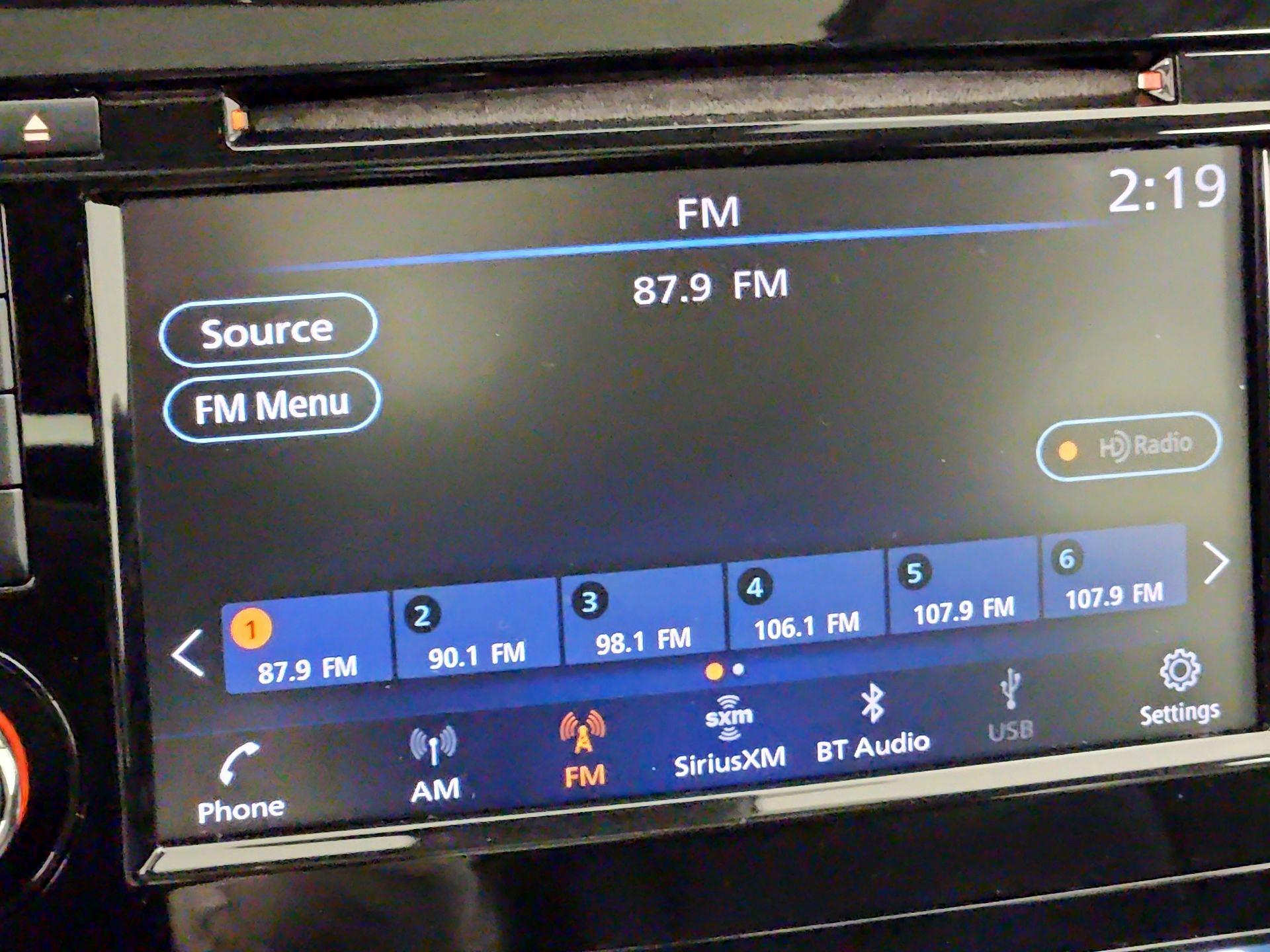 Thumbnail: 2019 Nissan Rogue - 16