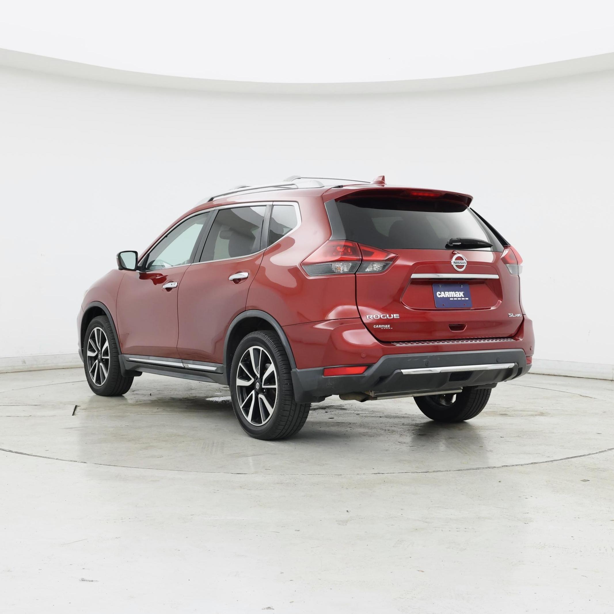 Thumbnail: 2019 Nissan Rogue - 2