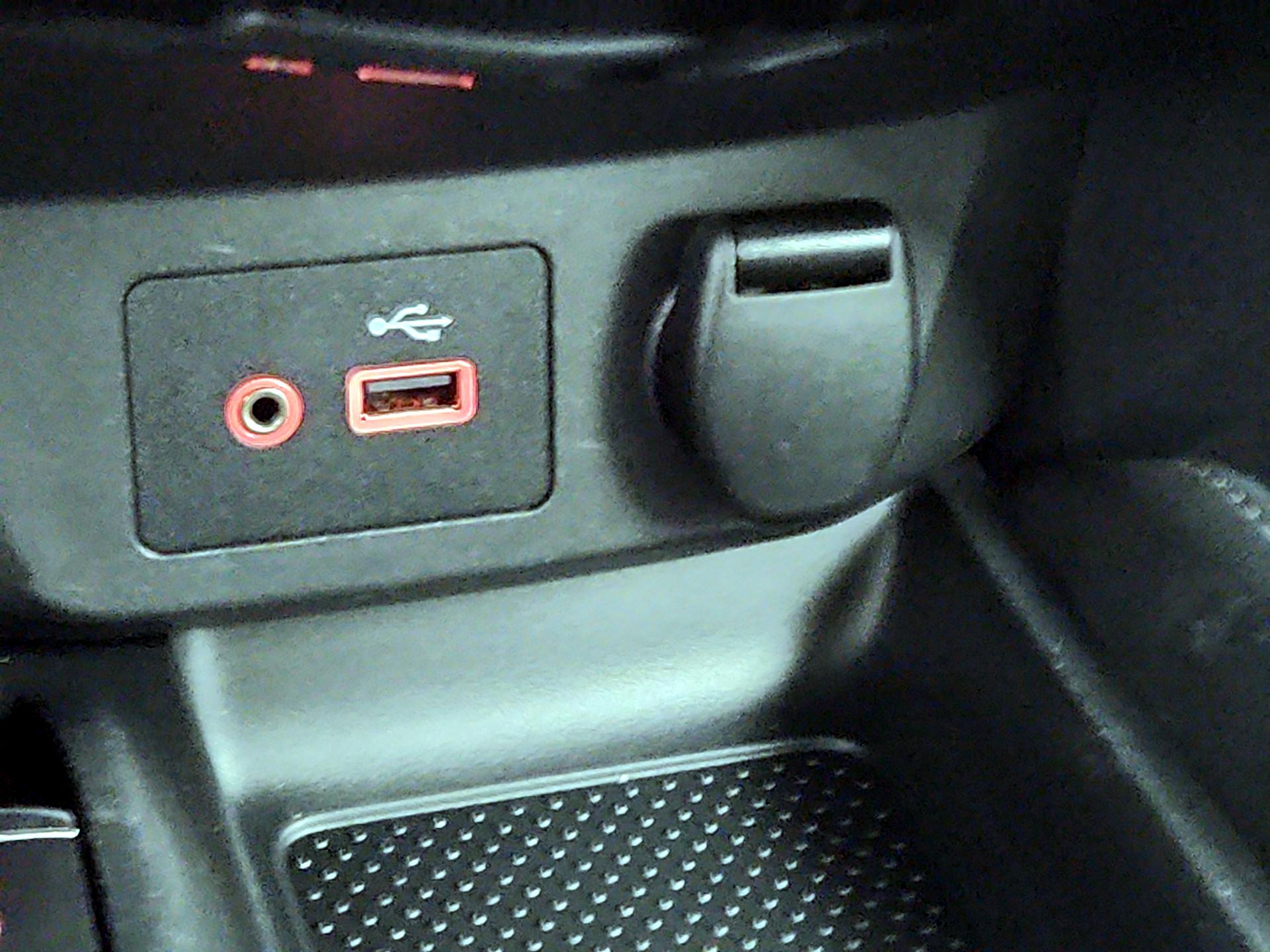 Thumbnail: 2019 Nissan Rogue - 19