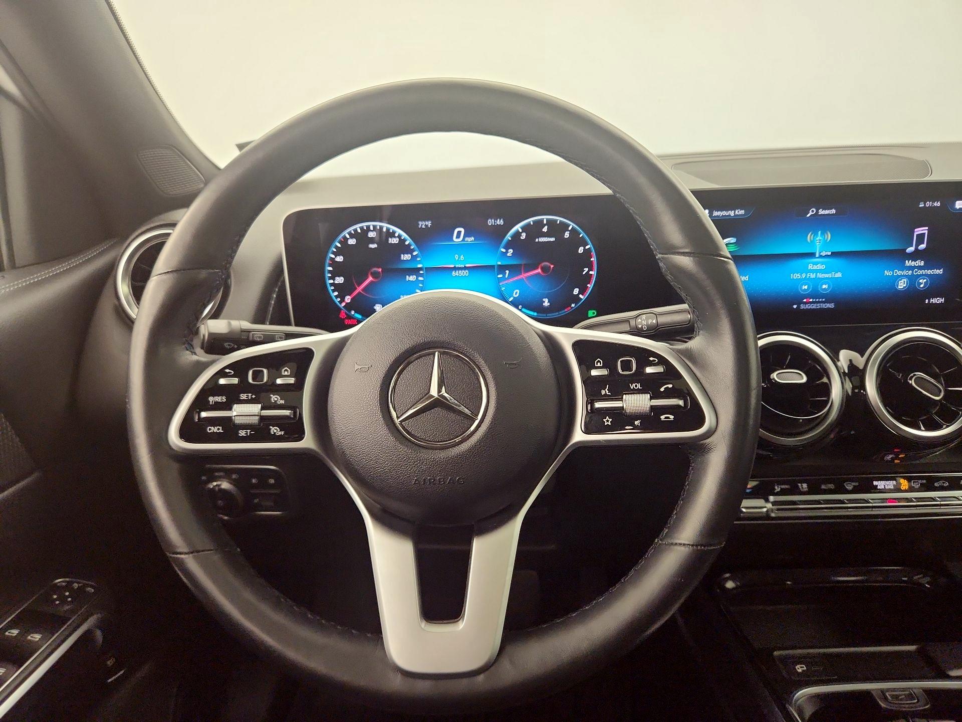 Thumbnail: 2020 Mercedes-Benz GLB - 10