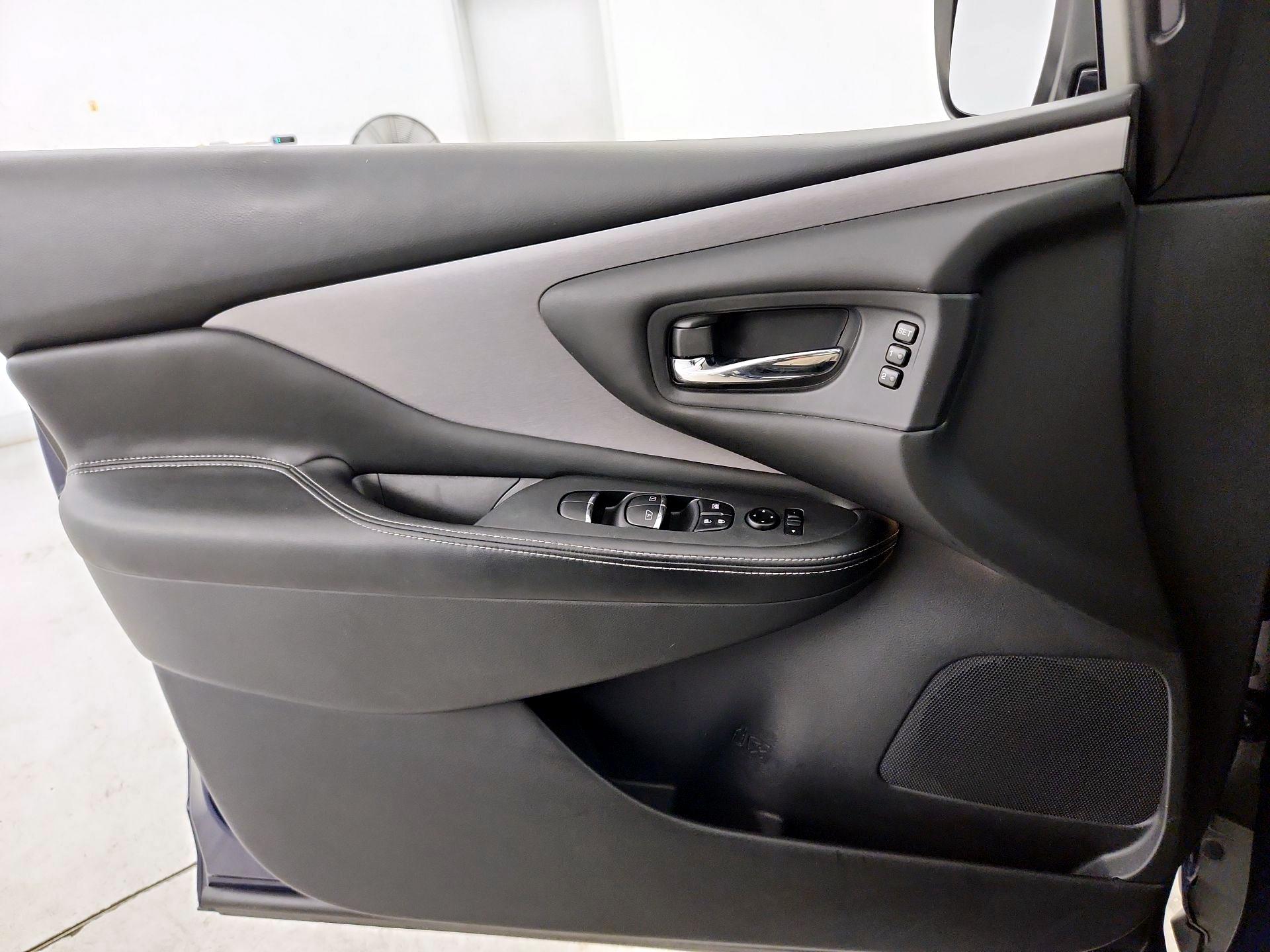 Thumbnail: 2020 Nissan Murano - 12