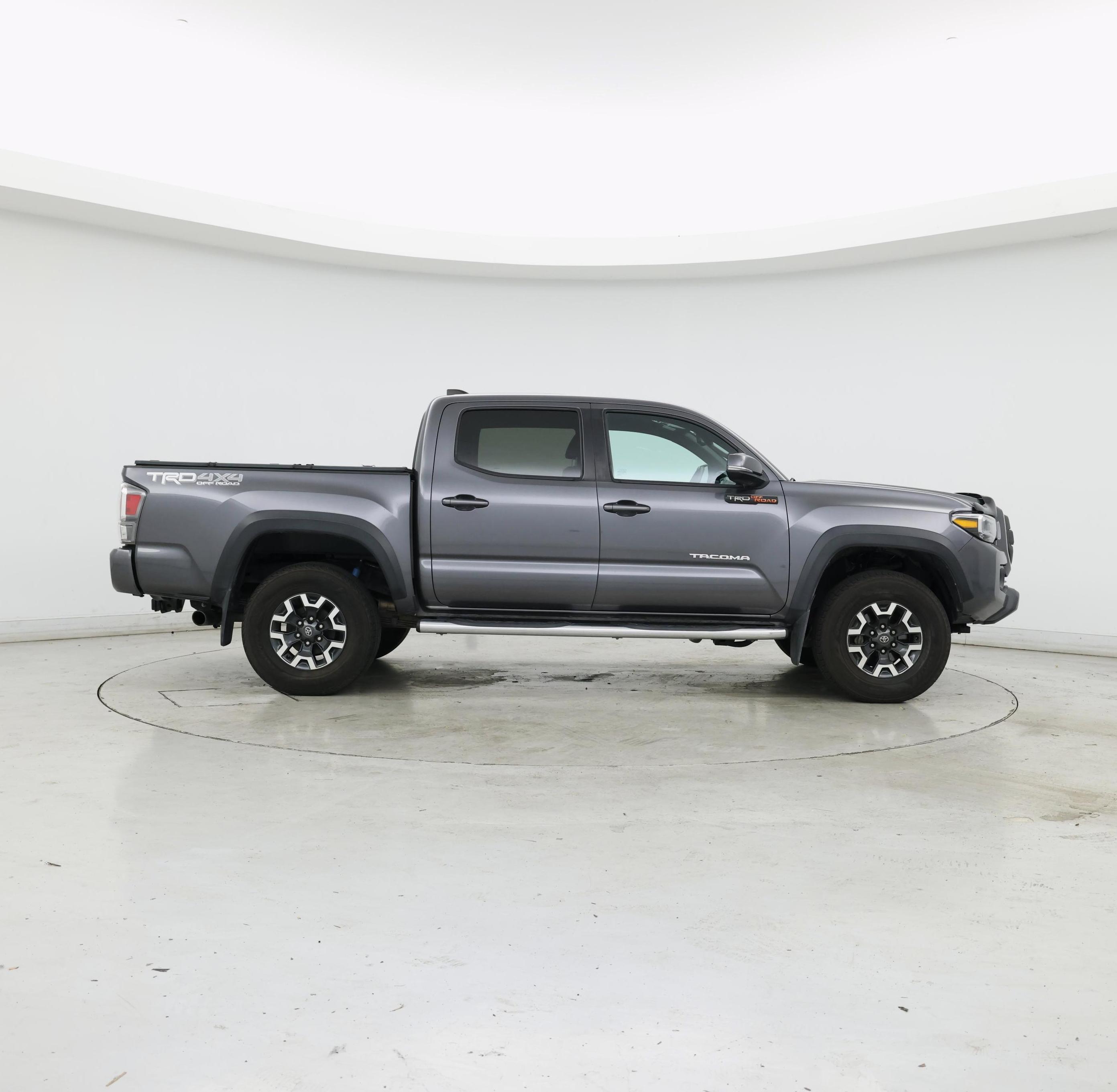Thumbnail: 2021 Toyota Tacoma - 7