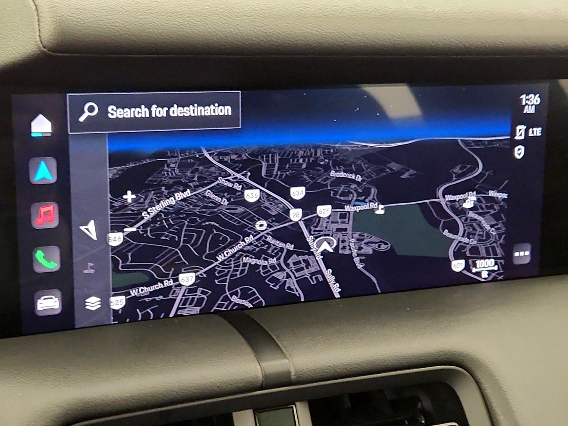 Thumbnail: 2021 Porsche Taycan - 14