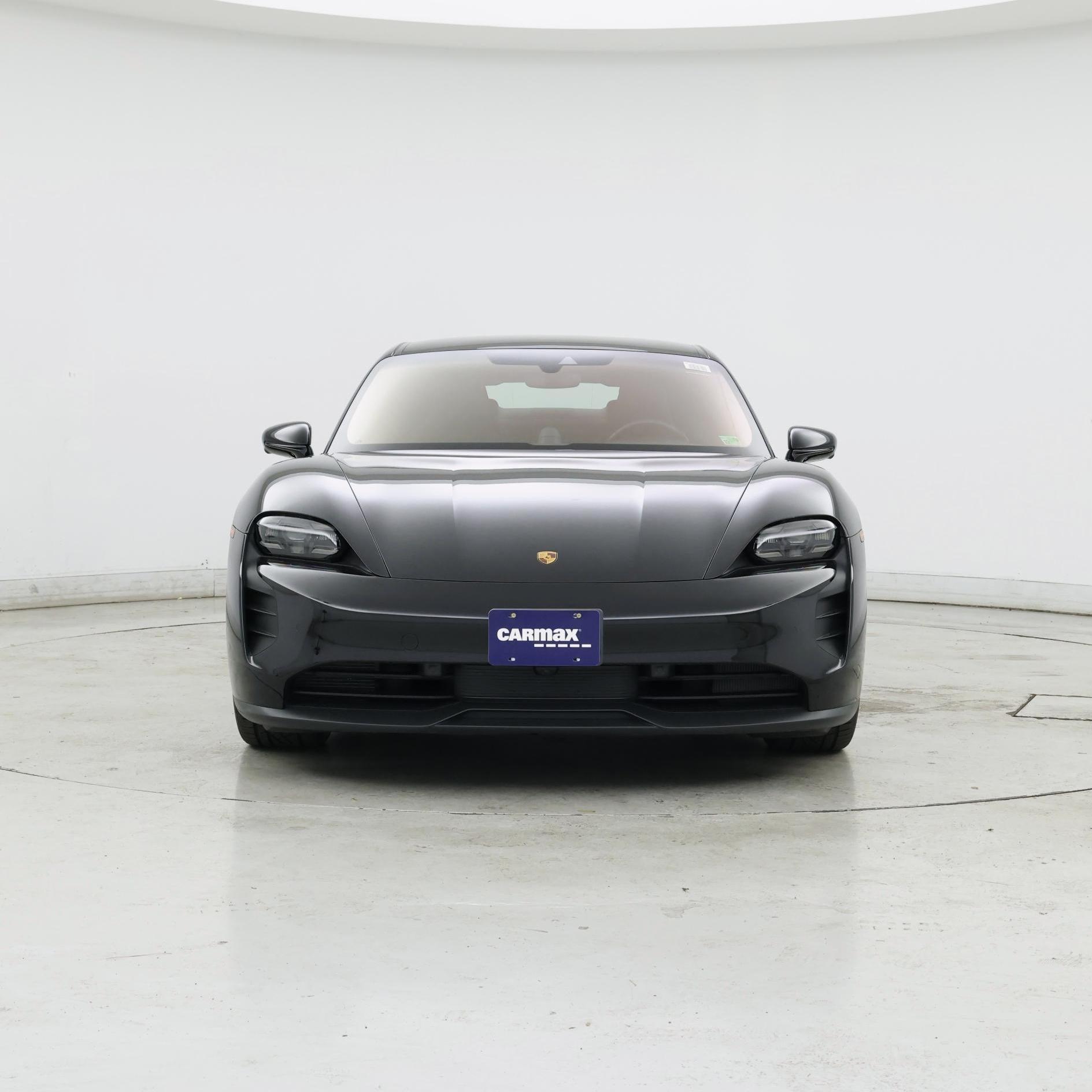 Thumbnail: 2021 Porsche Taycan - 5