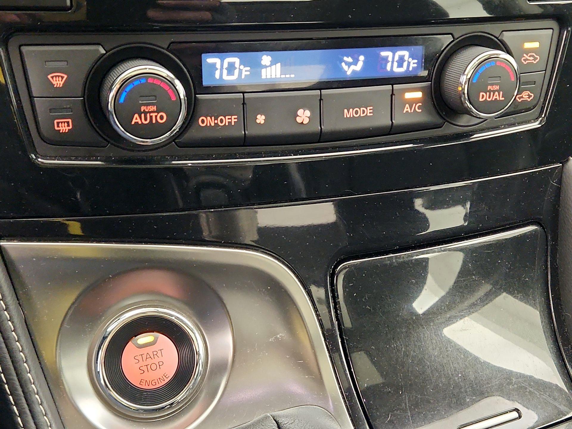 Thumbnail: 2017 Nissan Maxima - 17