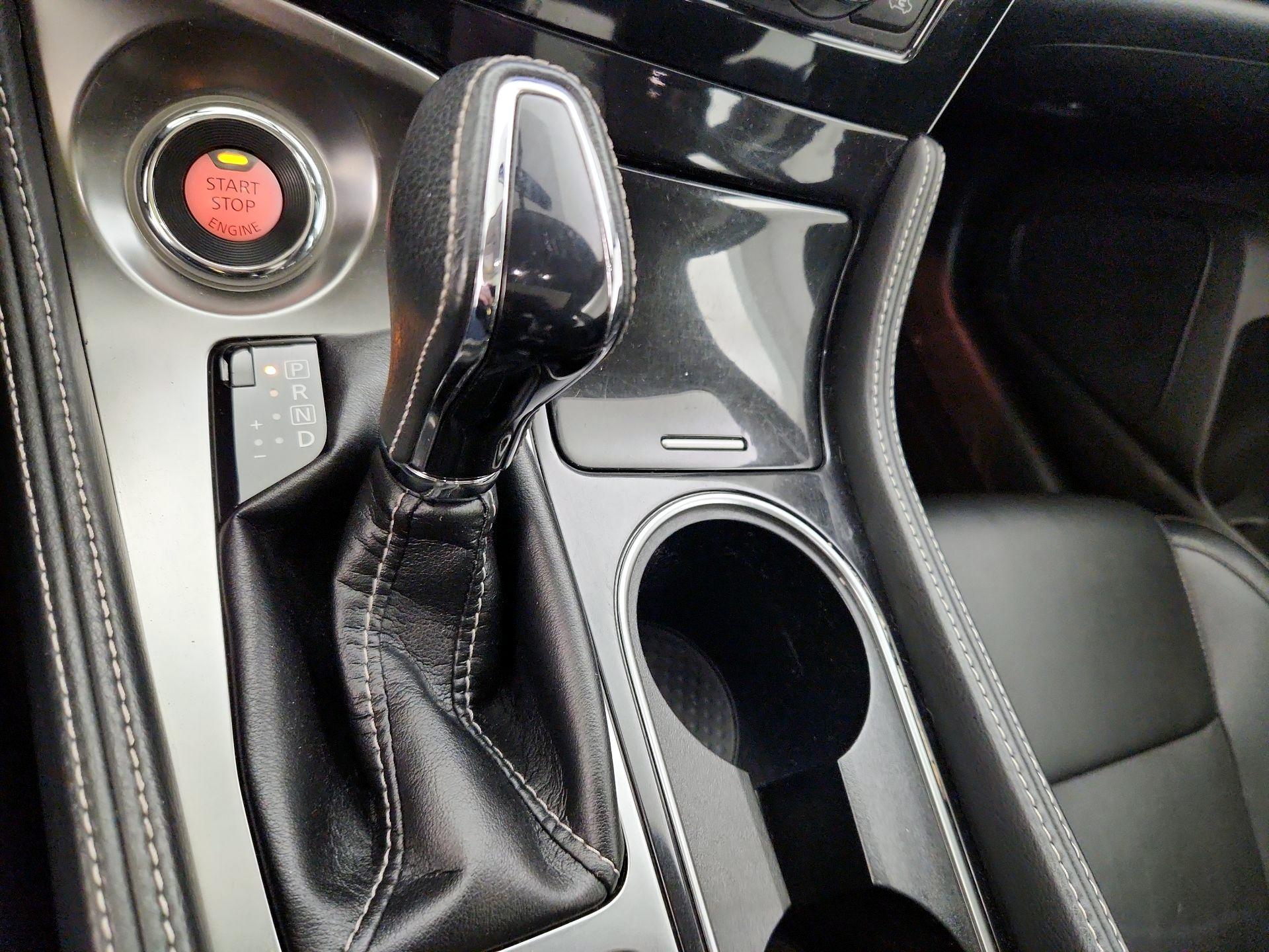 Thumbnail: 2017 Nissan Maxima - 18