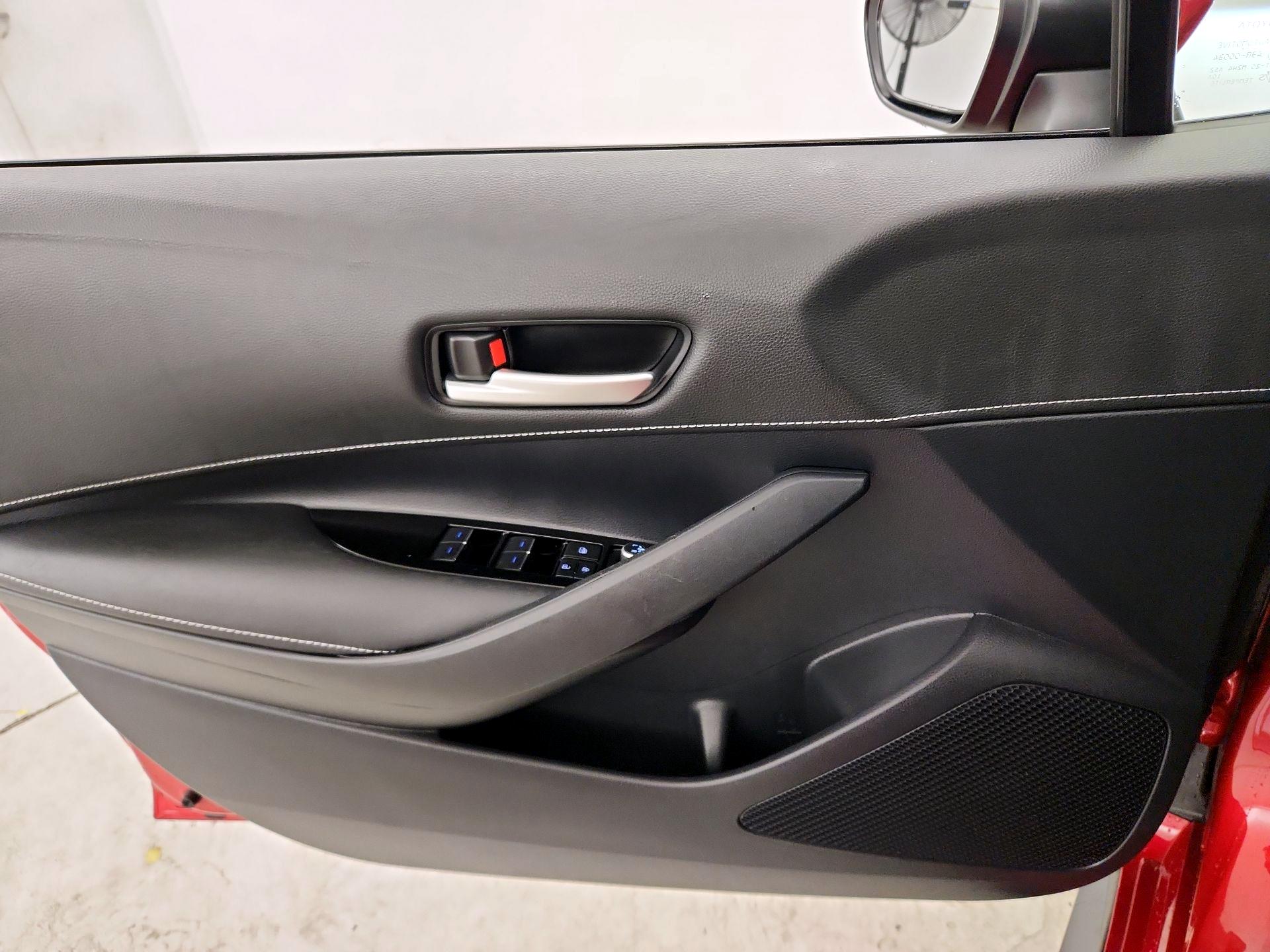 Thumbnail: 2021 Toyota Corolla - 12