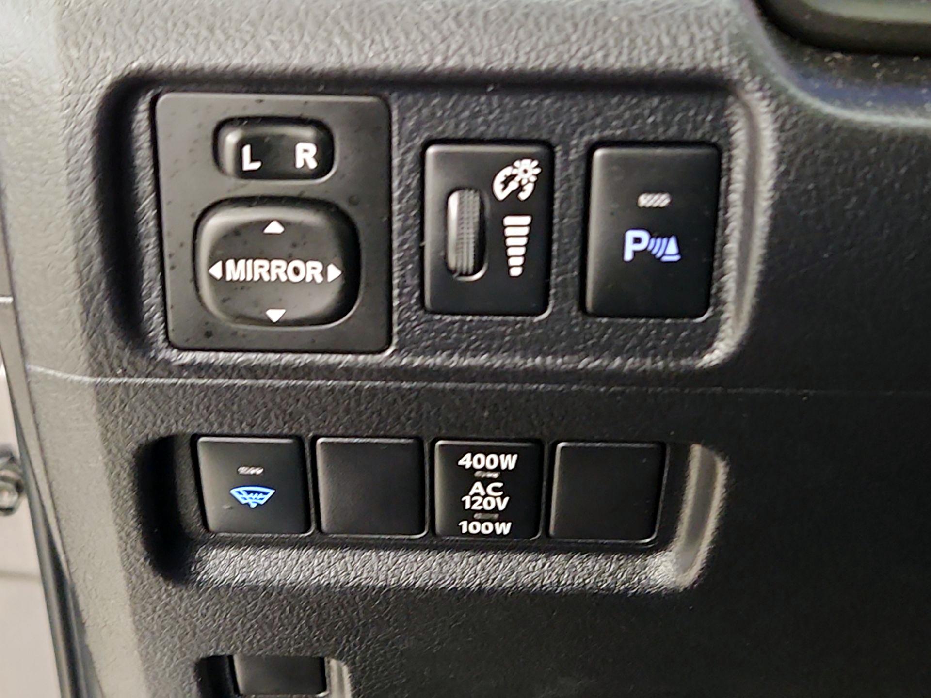 Thumbnail: 2019 Toyota 4Runner - 13