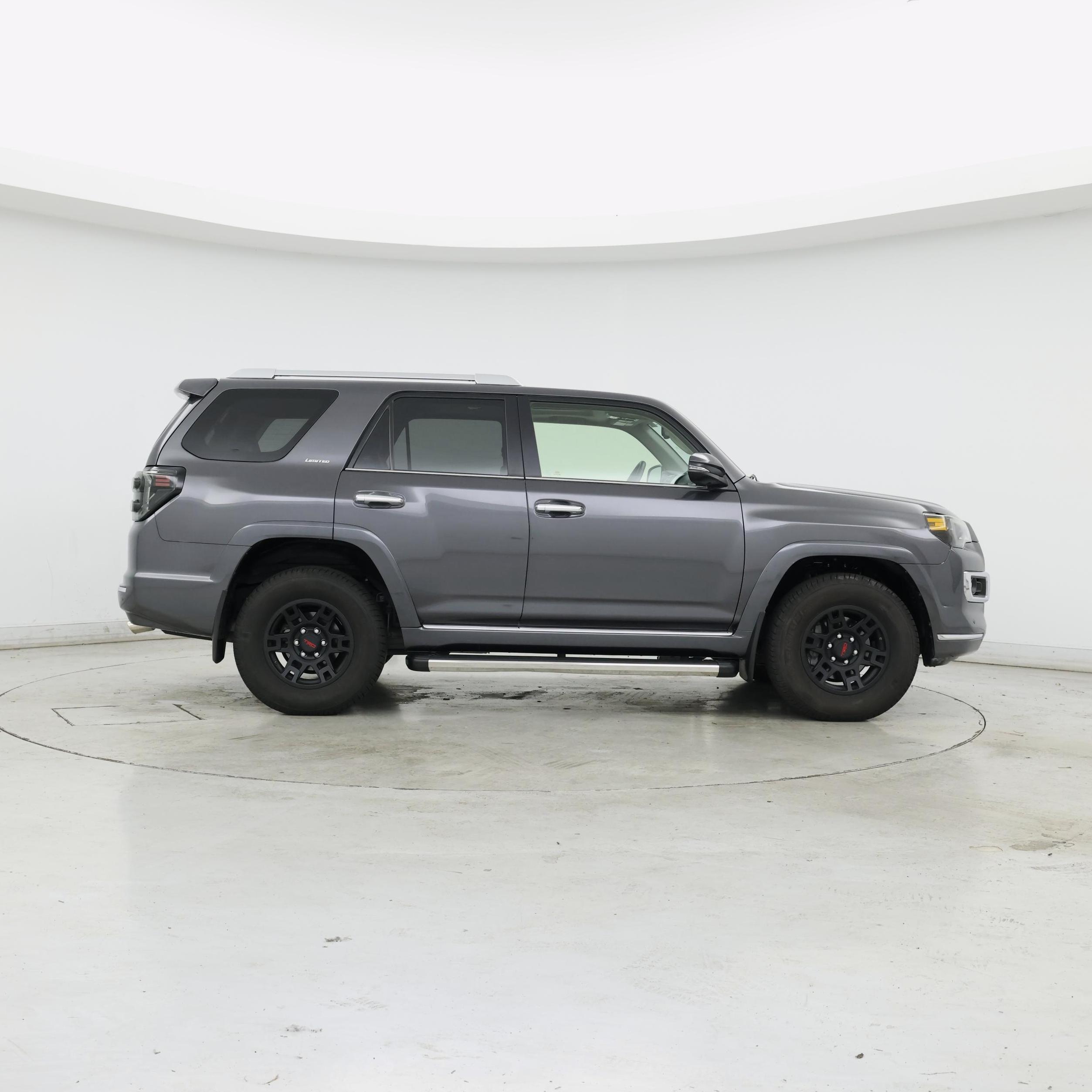 Thumbnail: 2019 Toyota 4Runner - 7