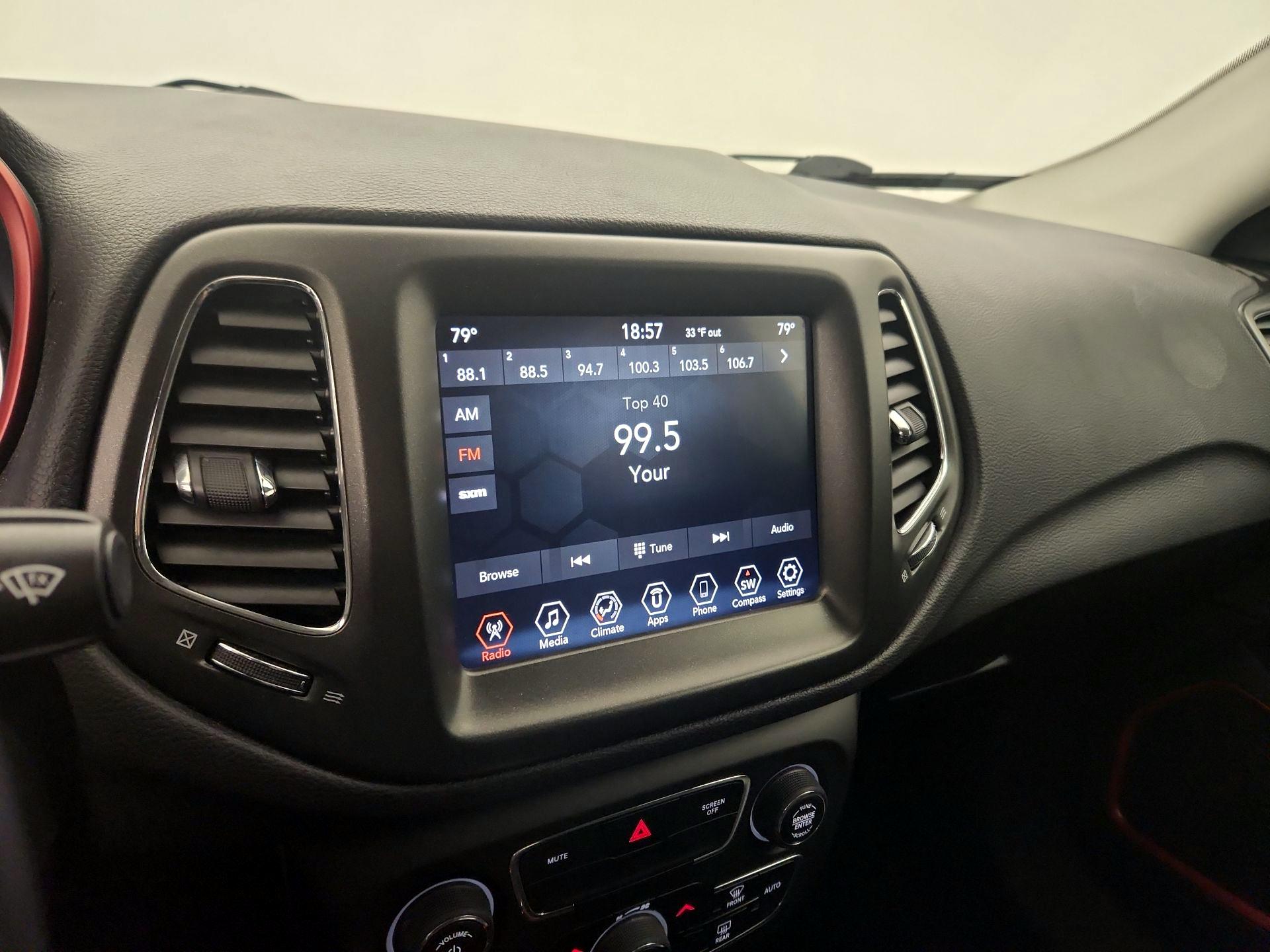 Thumbnail: 2019 Jeep Compass - 15