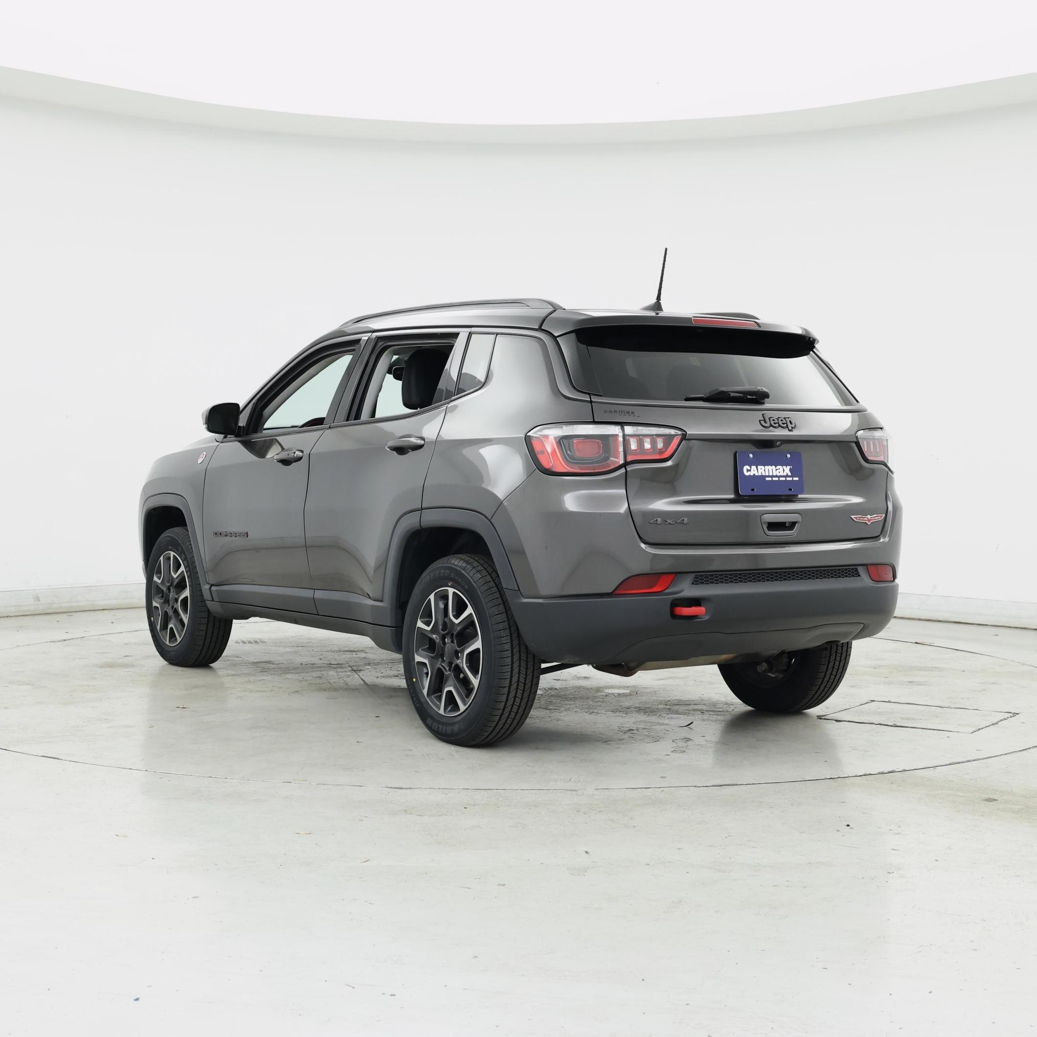 Thumbnail: 2019 Jeep Compass - 2