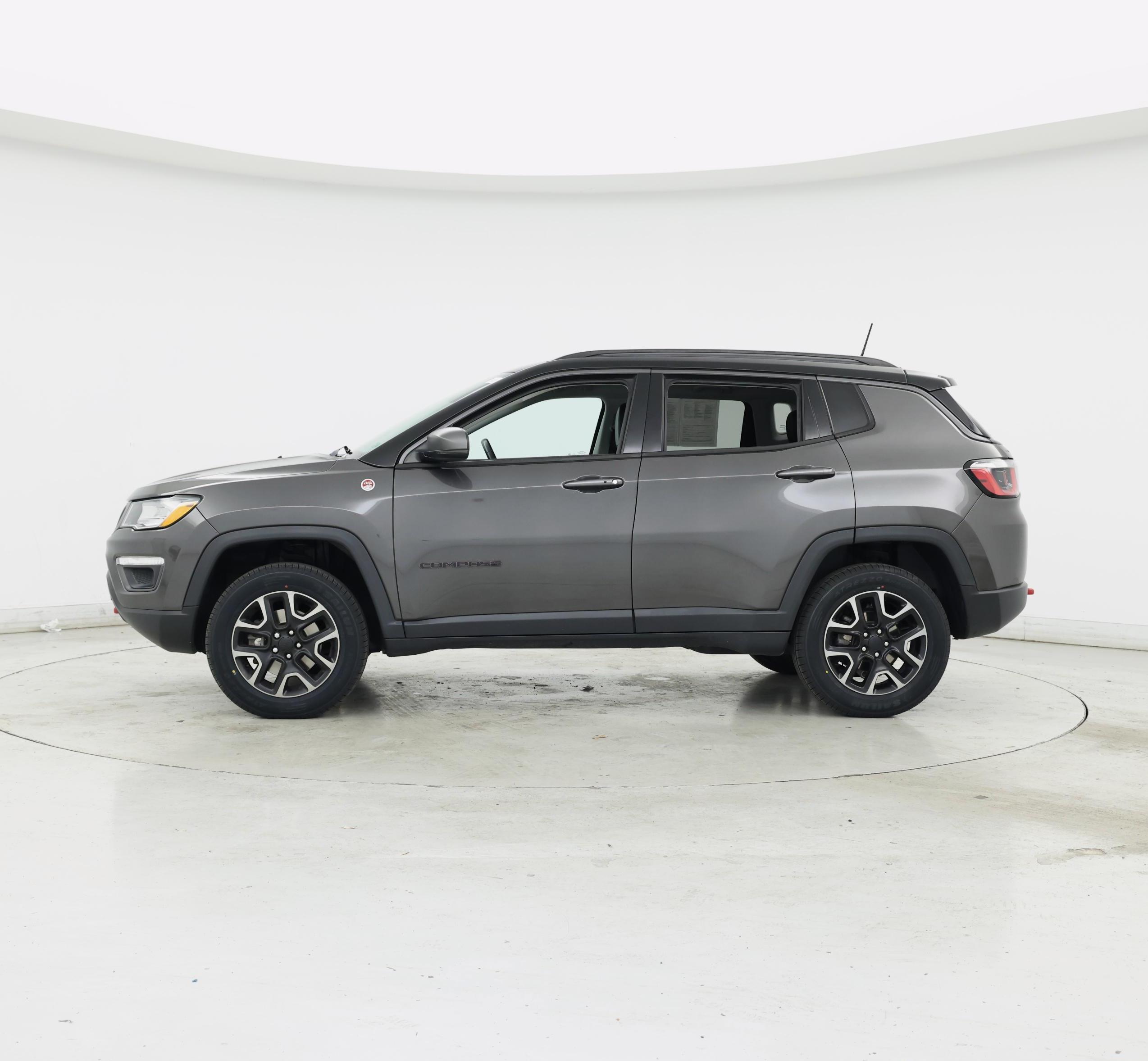 Thumbnail: 2019 Jeep Compass - 3
