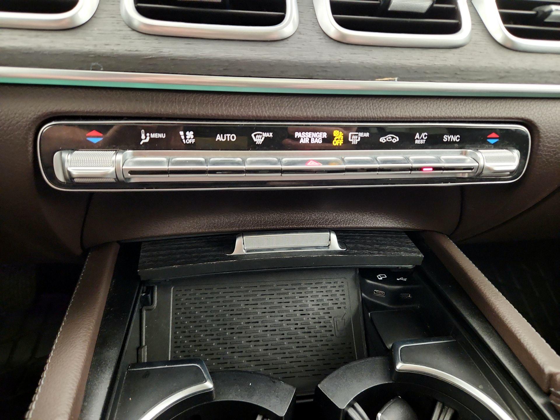 Thumbnail: 2021 Mercedes-Benz GLS - 16