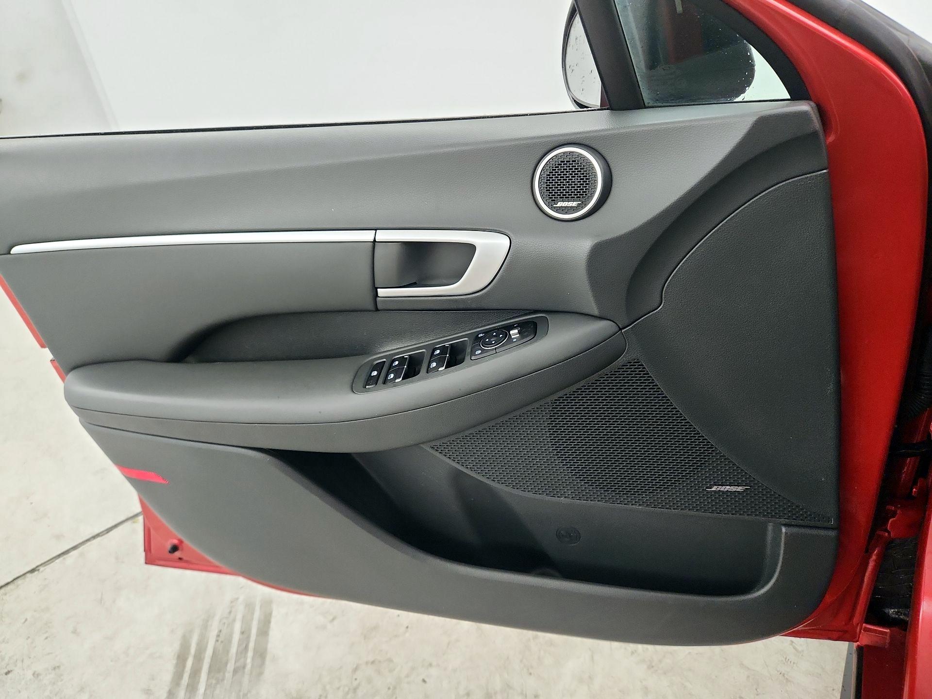 Thumbnail: 2020 Hyundai Sonata - 12