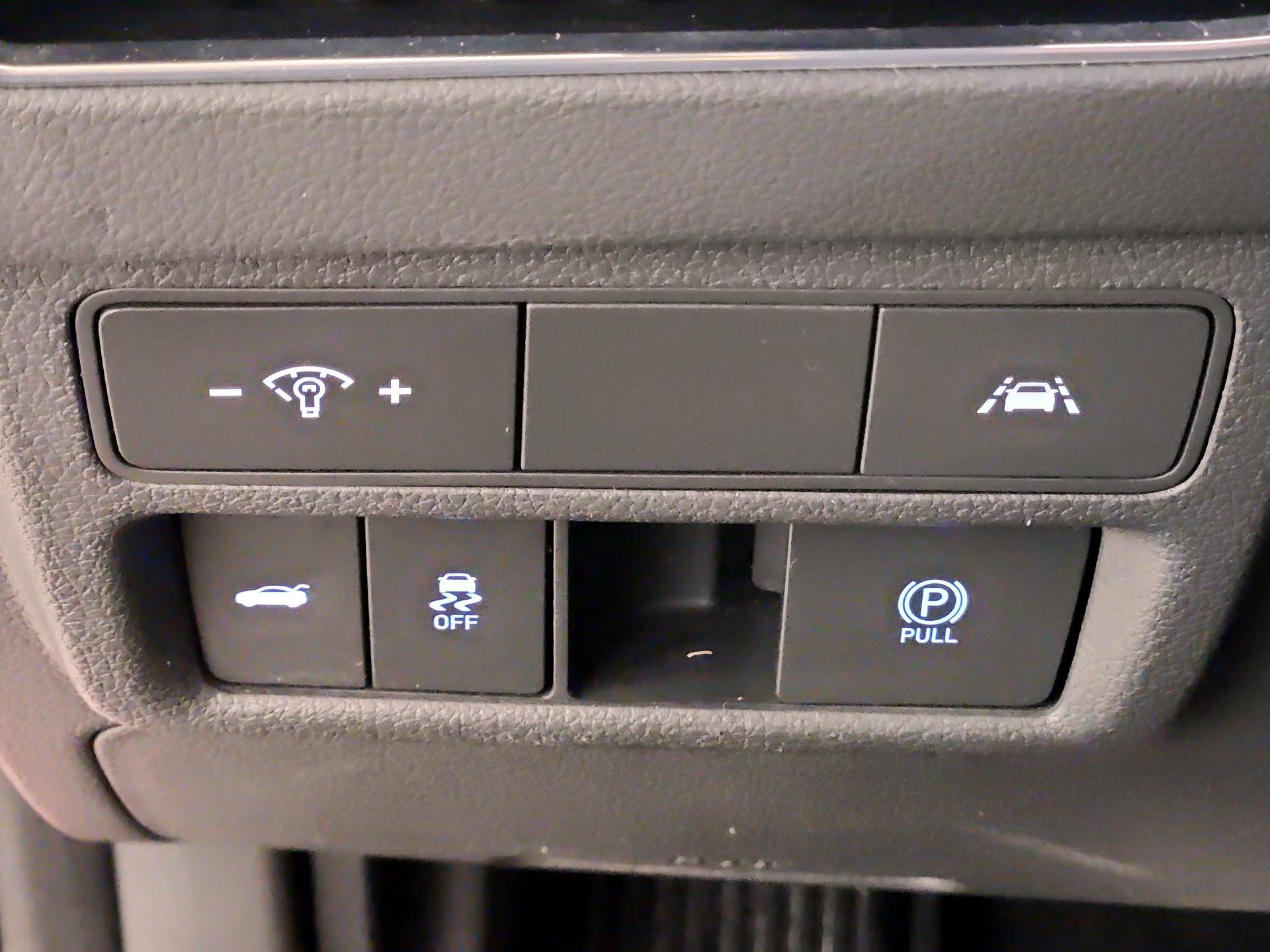 Thumbnail: 2020 Hyundai Sonata - 13