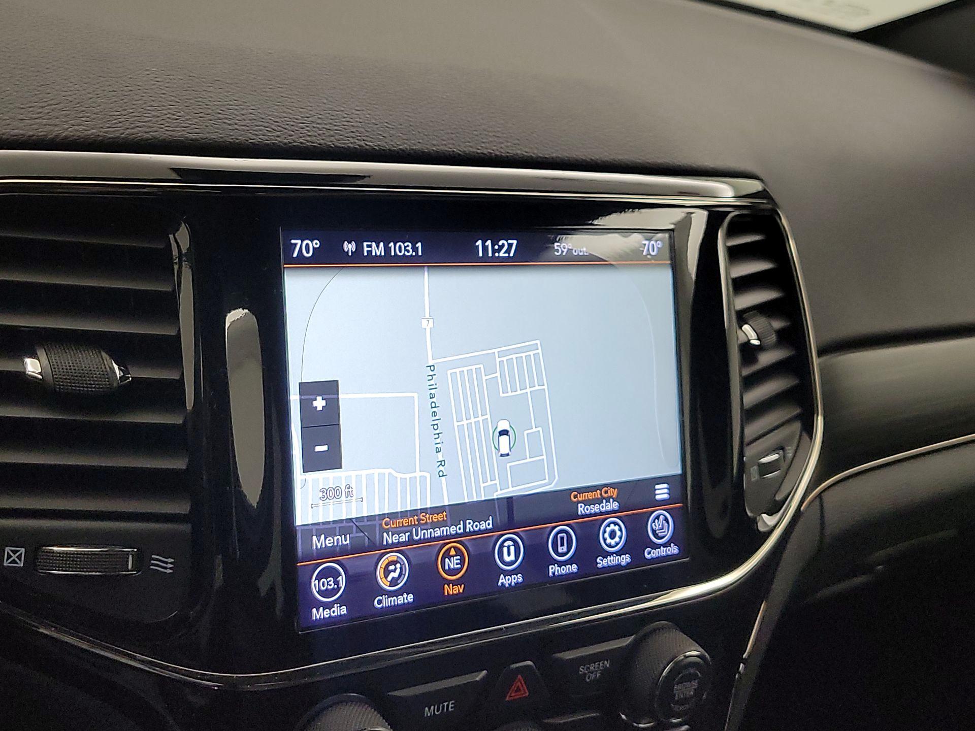 Thumbnail: 2020 Jeep Grand Cherokee - 14