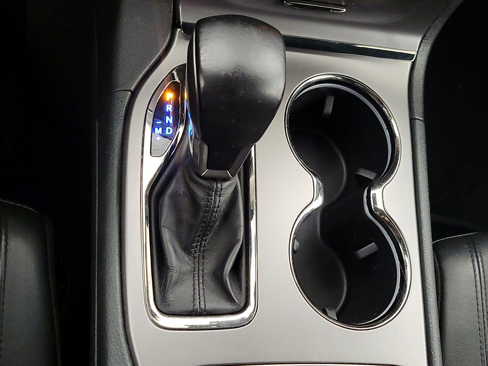 Thumbnail: 2020 Jeep Grand Cherokee - 18