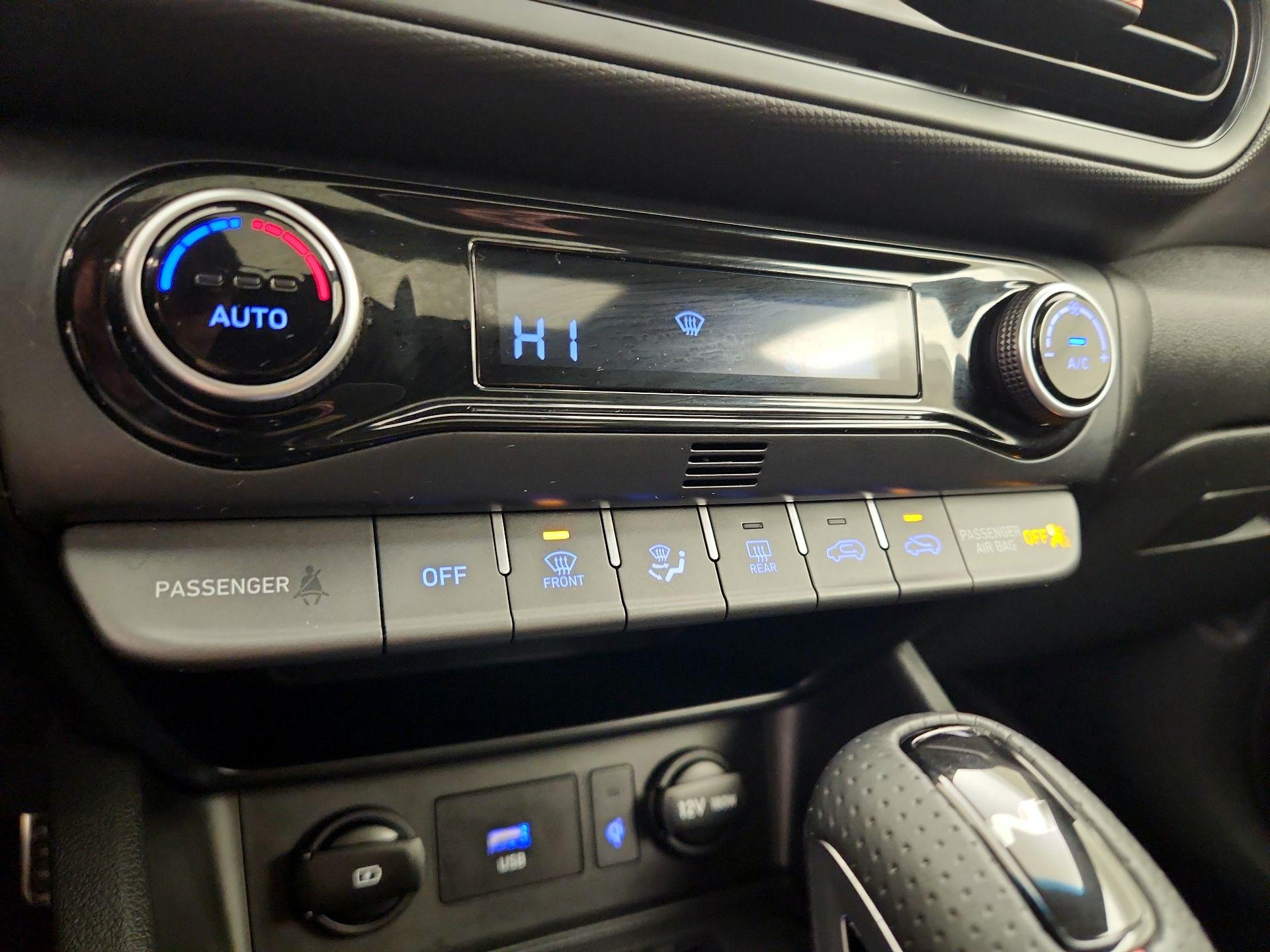 Thumbnail: 2022 Hyundai Kona - 17