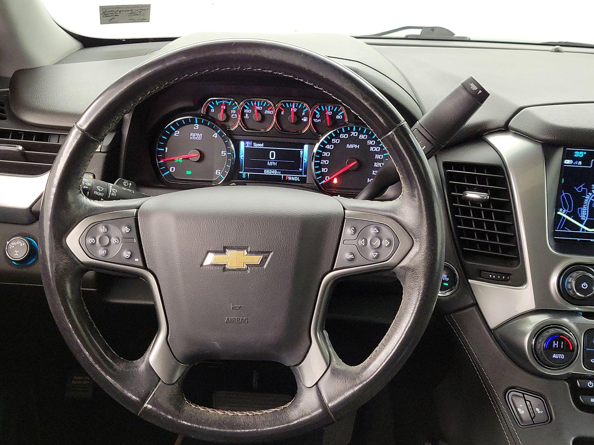 Thumbnail: 2019 Chevrolet Suburban - 10