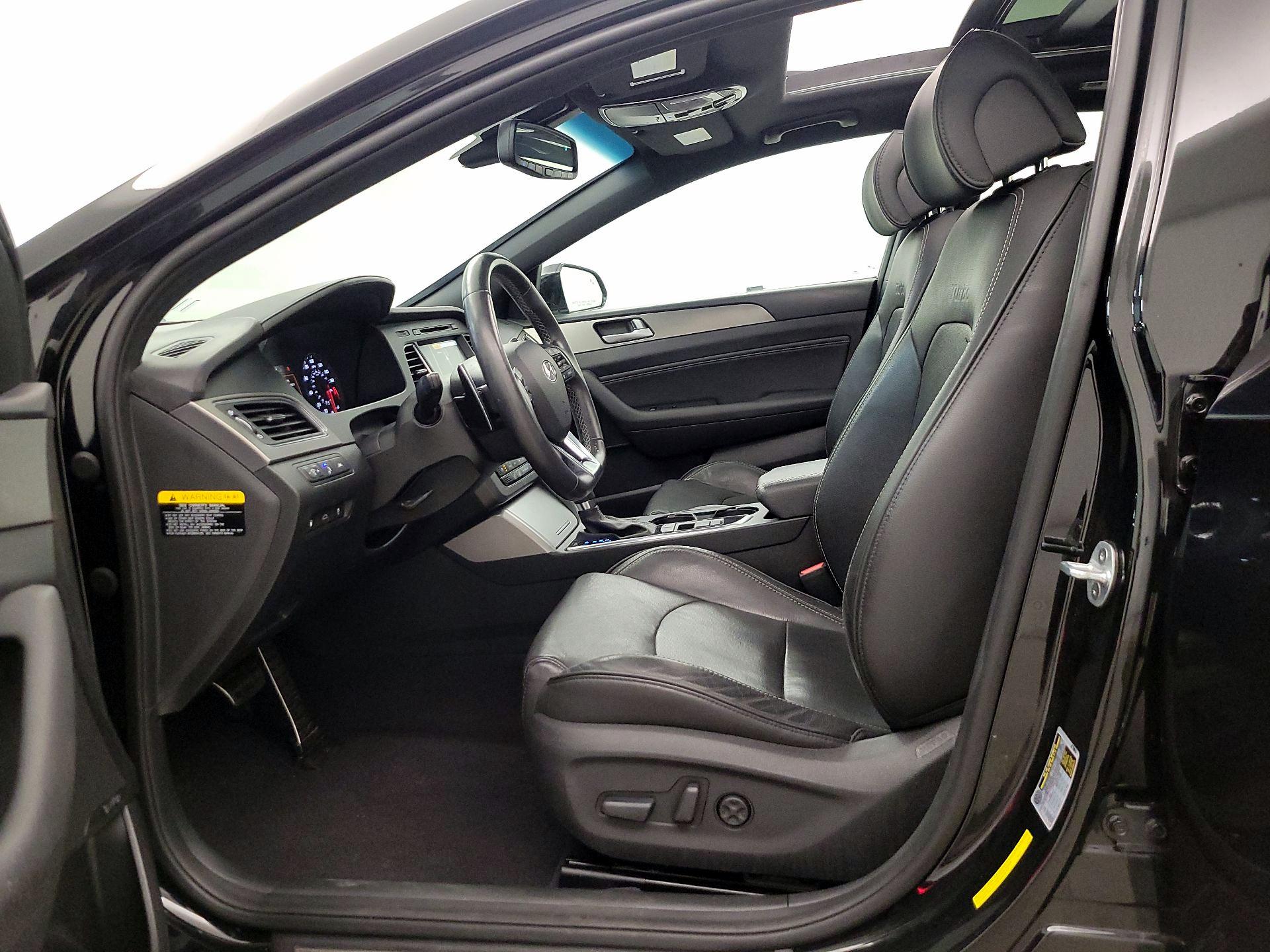 Thumbnail: 2017 Hyundai Sonata - 11