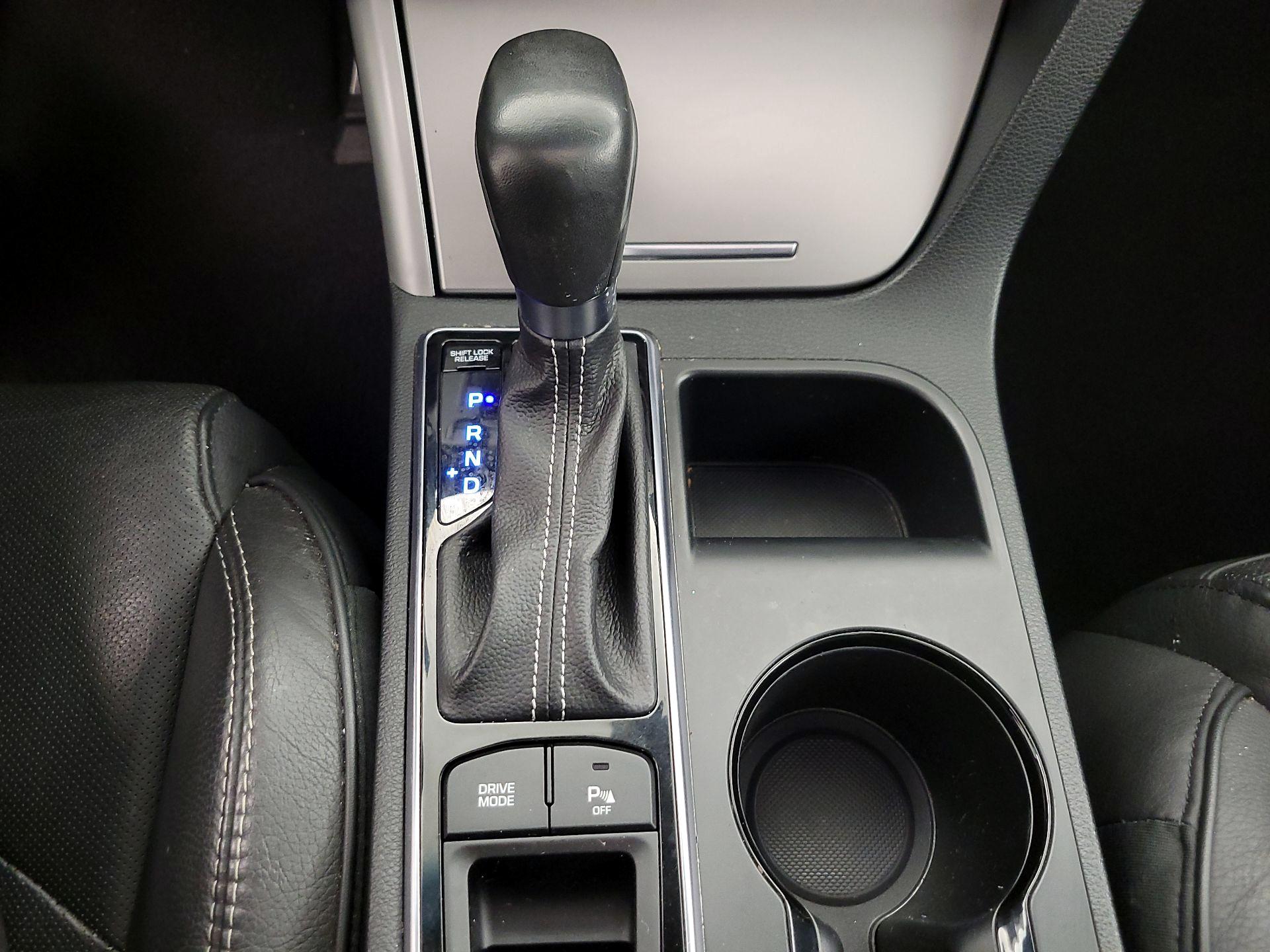 Thumbnail: 2017 Hyundai Sonata - 18