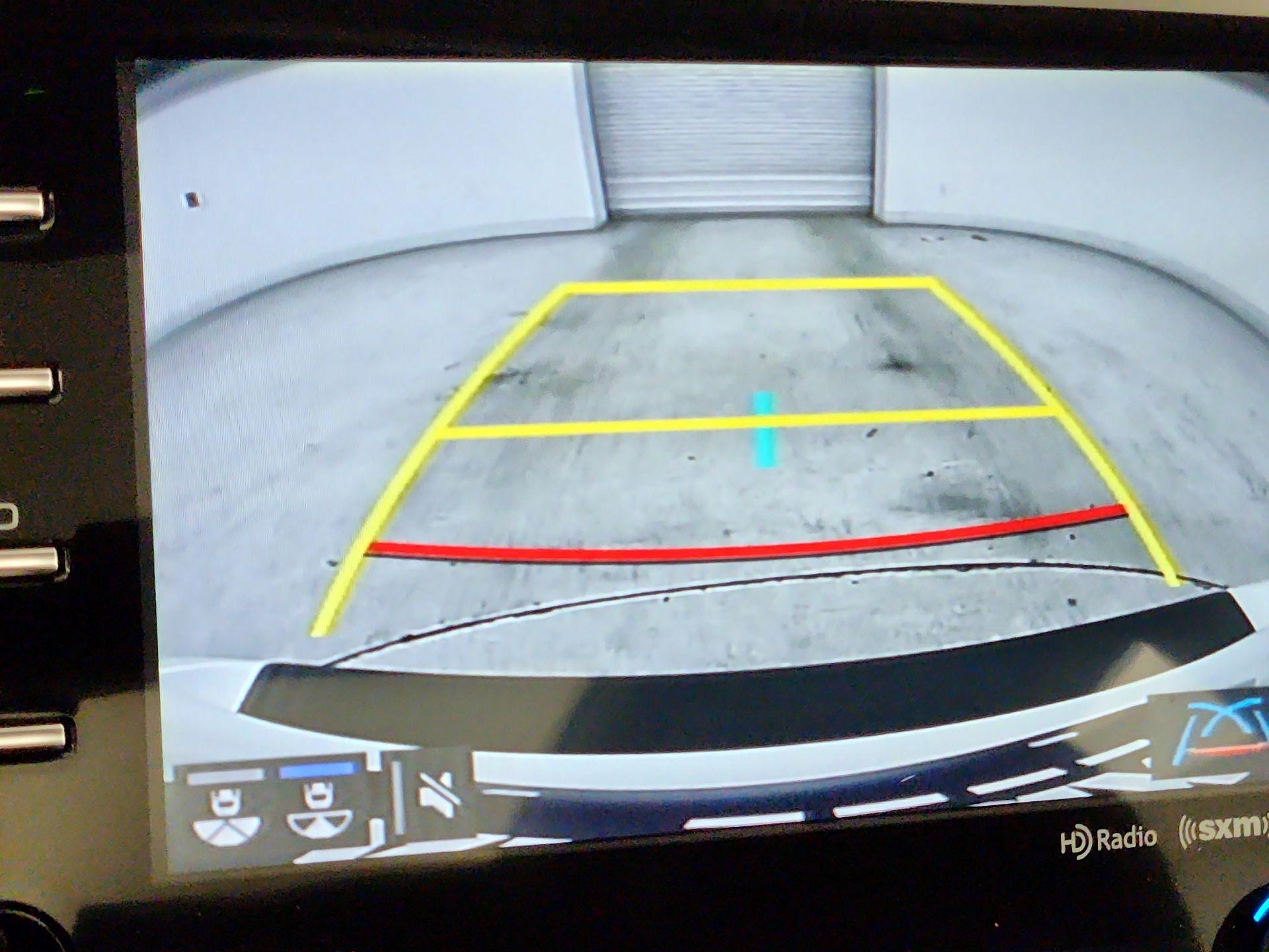 Thumbnail: 2020 Toyota Camry - 15