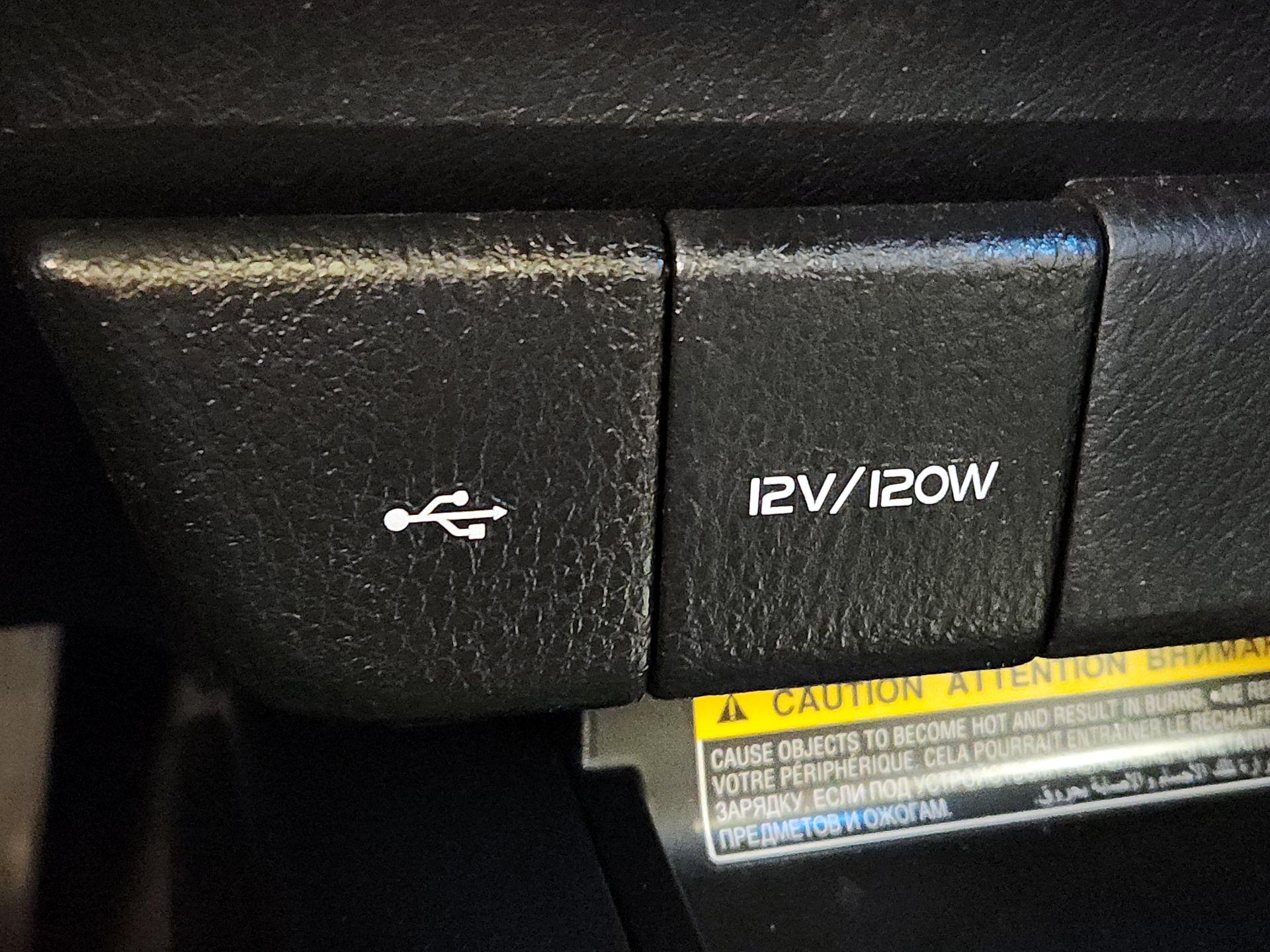 Thumbnail: 2020 Toyota Camry - 19