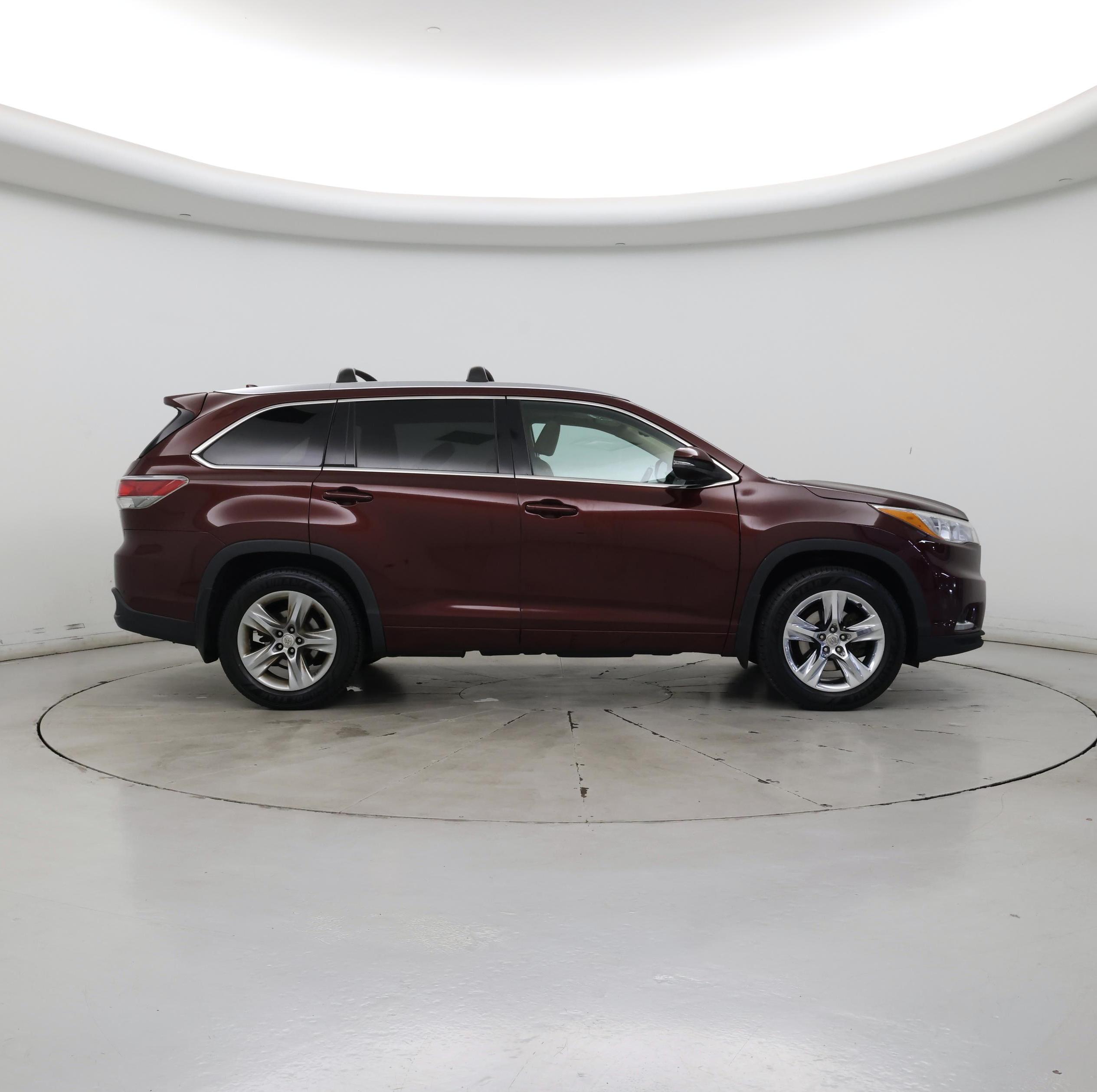 Thumbnail: 2015 Toyota Highlander - 7